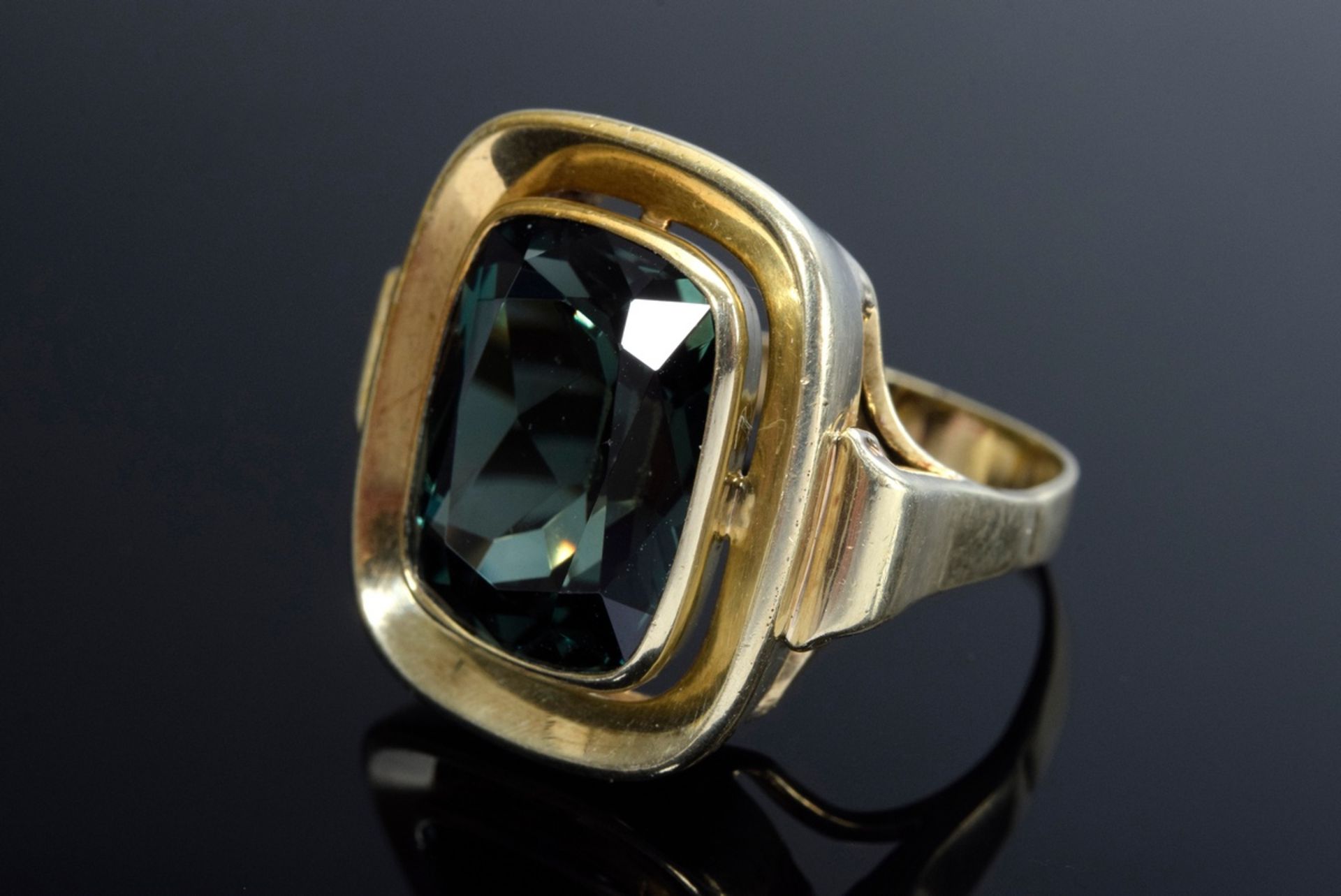 Handgefertigter Midcentury GG 585 Ring mit grünen synthetischem Spinell, 6,3g, Gr. 52, Tragespuren - Bild 2 aus 4