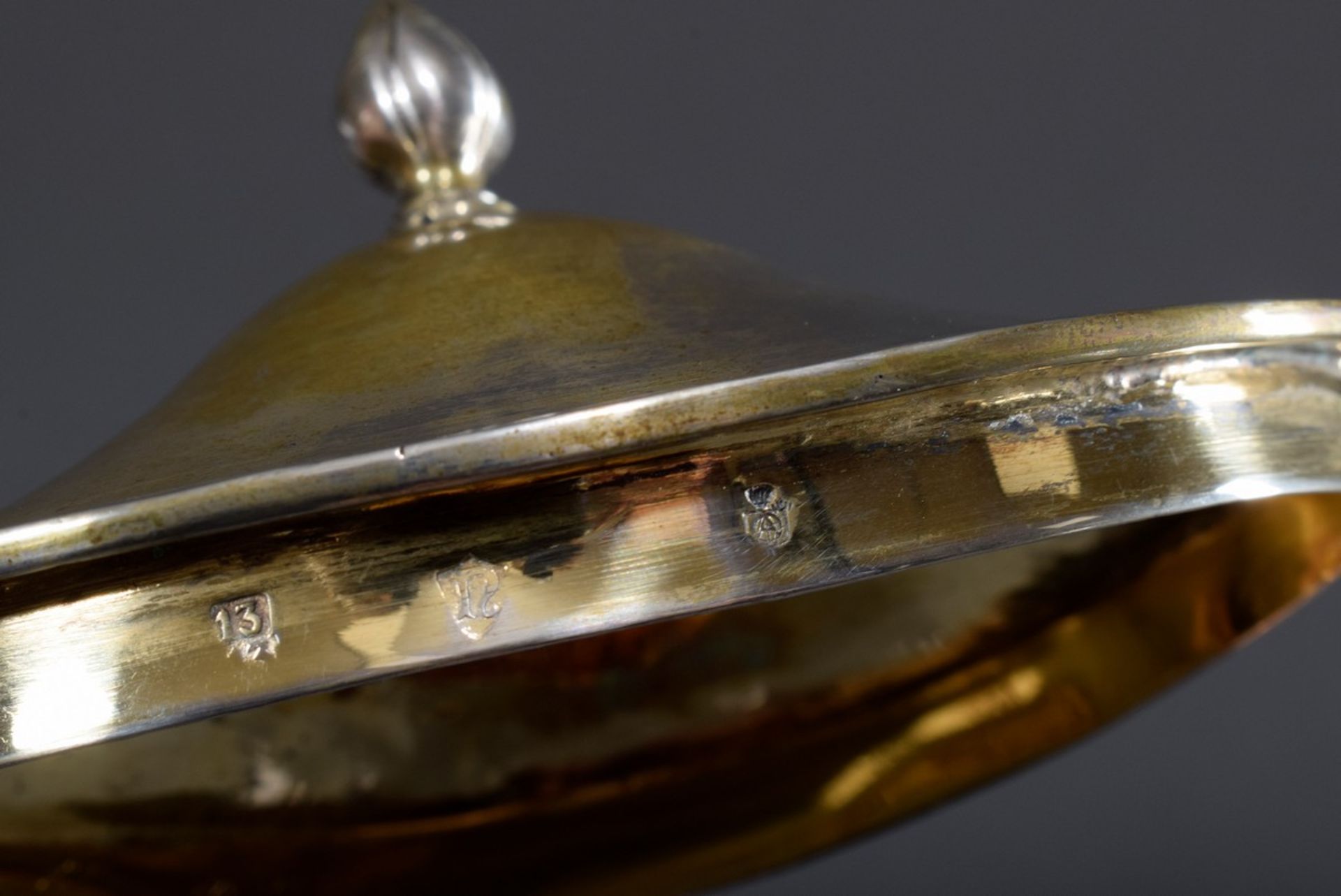 Empire façon lidded bowl with serpentine handles on the sides and openwork foot, B. Neresheimer & S - Image 6 of 6
