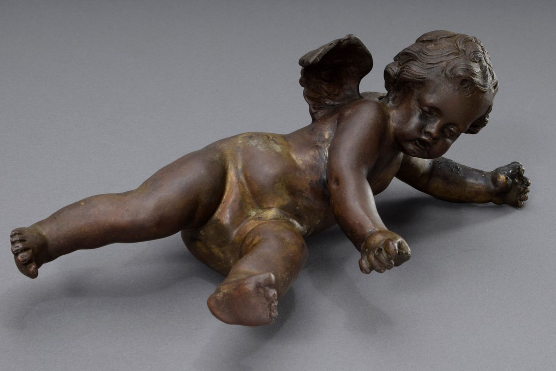 Bronze Figur "Geflügelter Putto", Bronze patiniert, Hände mit Bohrlöchern, H. 30cm, etw. berieben