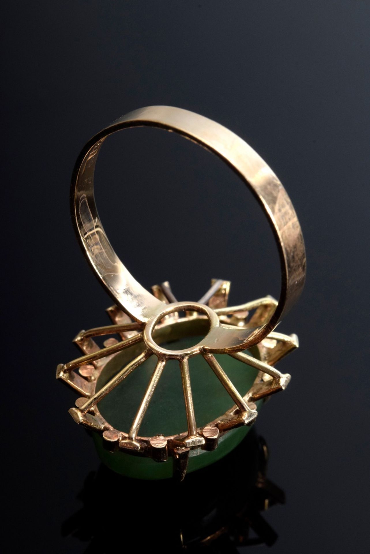 RG 585 Ring mit hochaufgesetztem Jadecabochon, 5,2g, Gr. 60 - Bild 3 aus 3