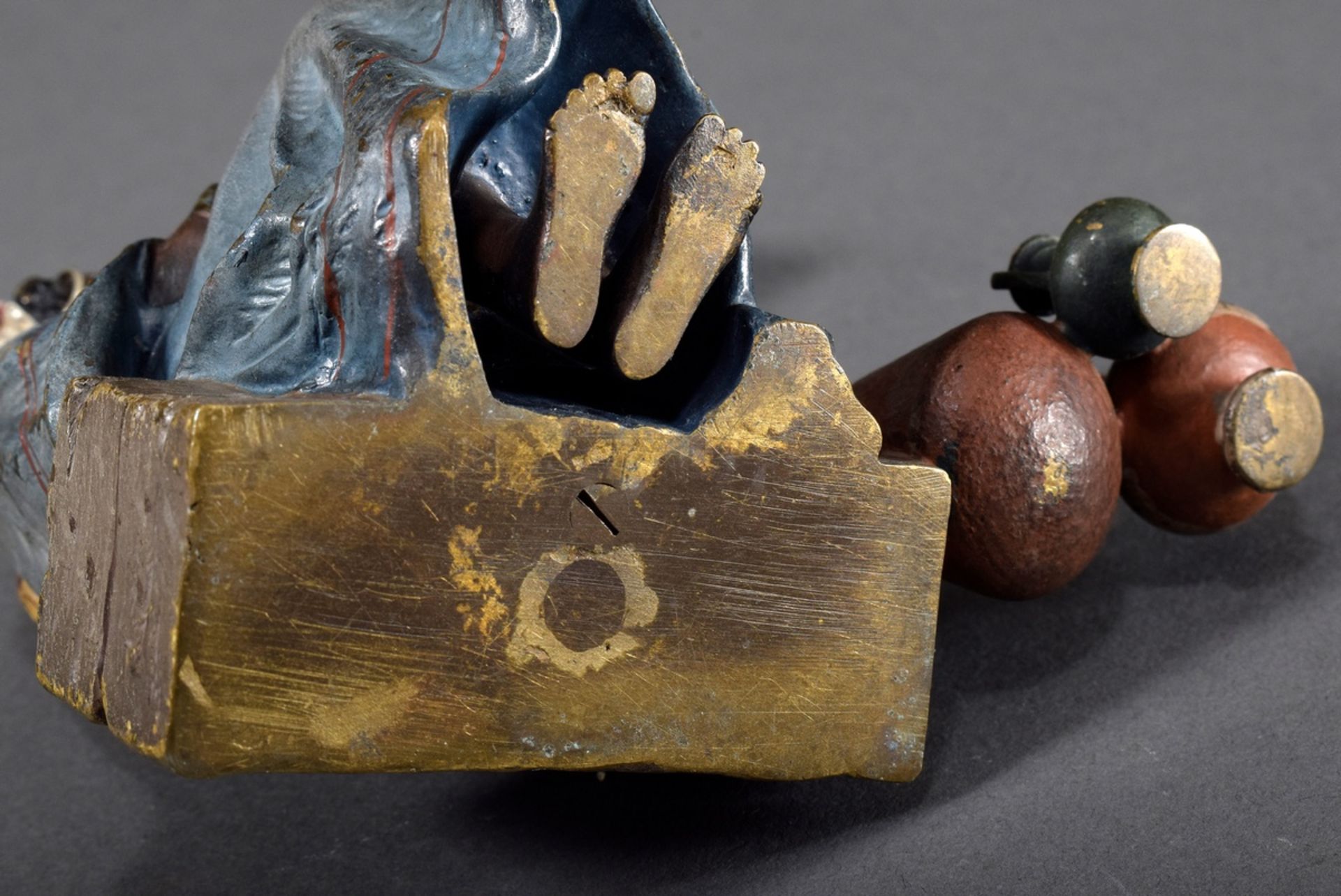 Wiener Bronze "Nordafrikanische Händlerin", farbig bemalt, mit Bergmann Stempel und Nummerierung "4 - Bild 6 aus 6