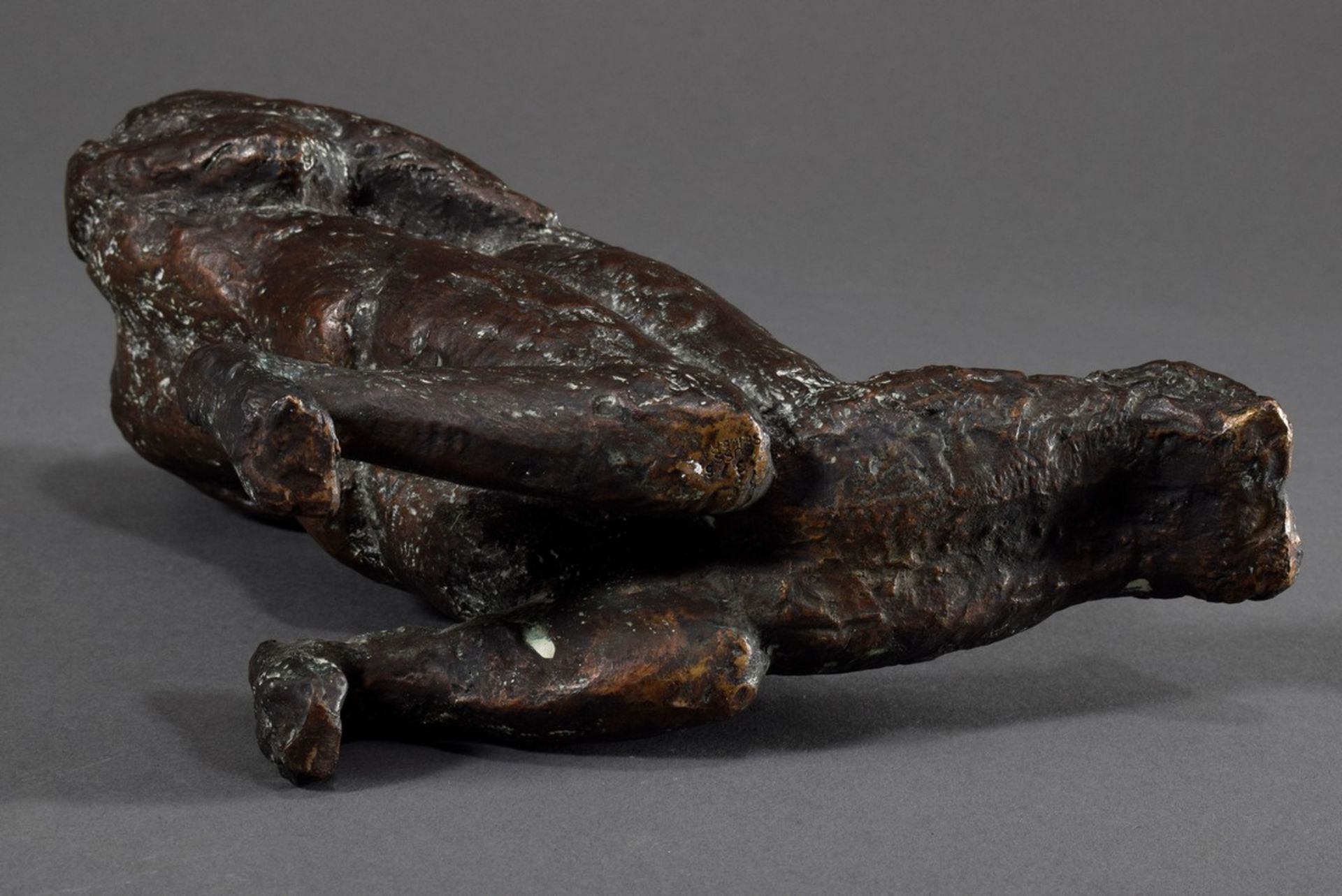 Cremer, Fritz (1906-1993) "Liebespaar", Bronze patiniert, monogr., num. 3/6, Guss: Seiler, H. 24cm, - Bild 6 aus 7