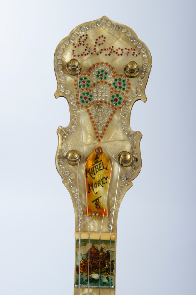 Tenor Banjo, Gibson Inc. Kalamazoo Michigan, model Florentine, USA 1935, serial number 0263-6, arch - Image 3 of 24