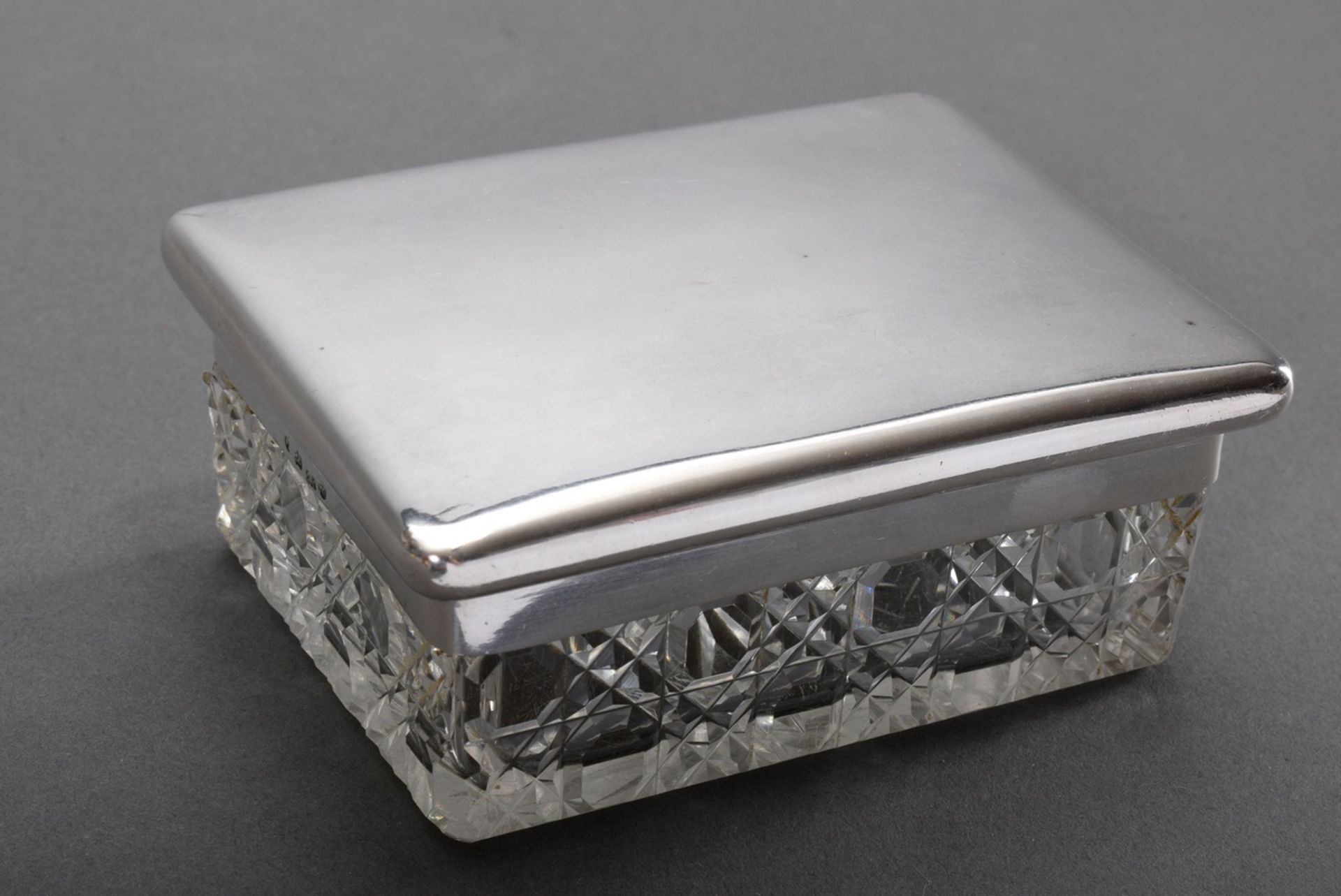 Square crystal box in Baccarat cut with plain silver 800 lid, Behrnd Hermann/Dresden 20th century,  - Image 2 of 4