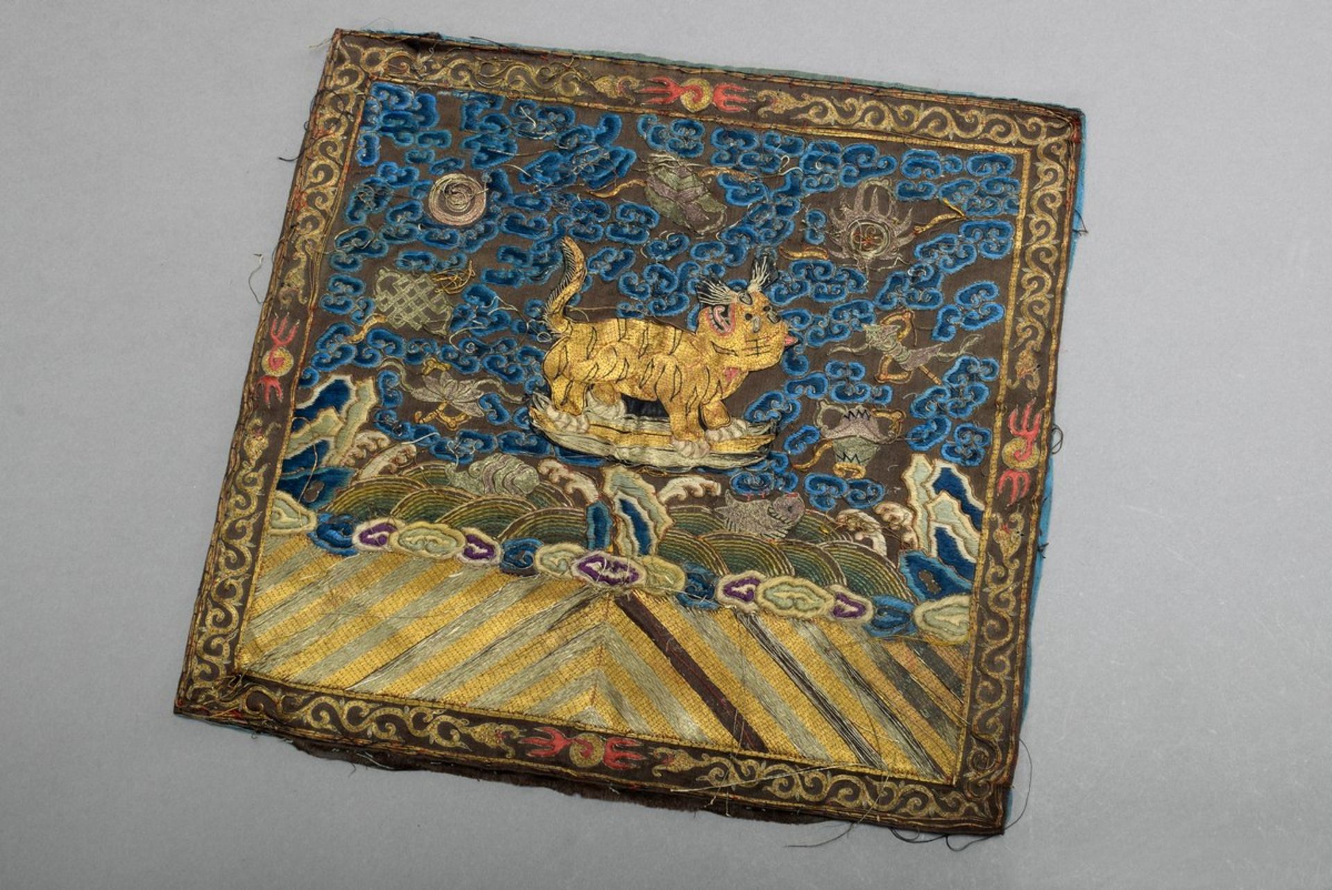 Mandarin insignia "Tiger", 4th military rank, Qing Dynasty, China 19th century, silk with gold thre