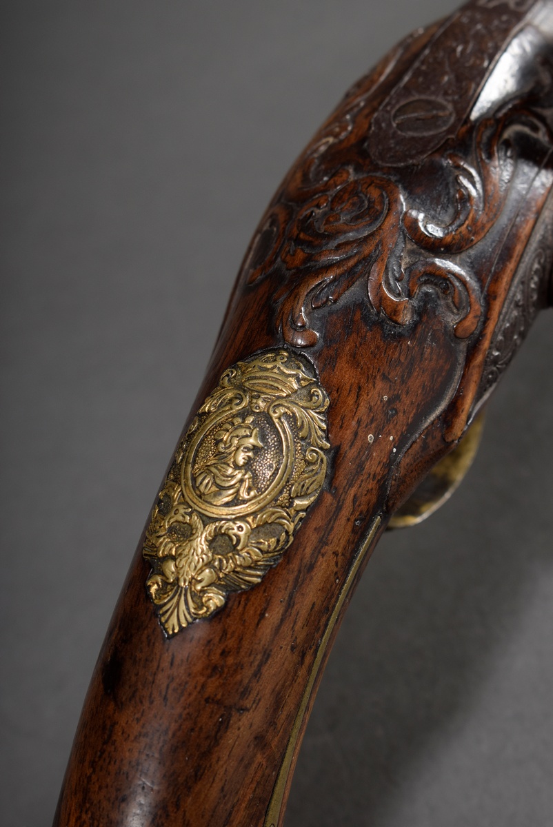 Muzzle-loading/percussion pistol (adjusted) with walnut stock, finely chiselled gilt bronze decorat - Image 14 of 18