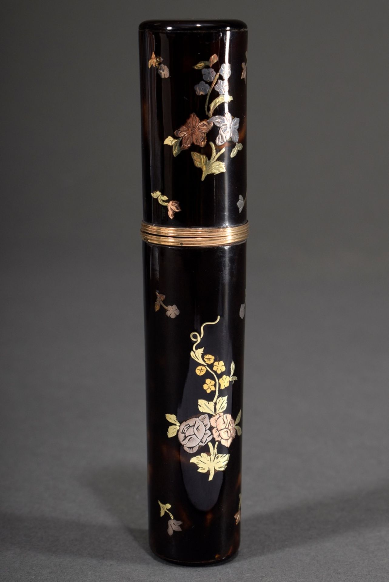 Slender cylindrical tortoiseshell needle case with RG/GG and silver piqué-posé inlays "flower tendr