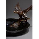 Wilhelminische Granatserpentin Visitenkartenschale mit vollplastischer Bronze "Adler mit Kaiserkron