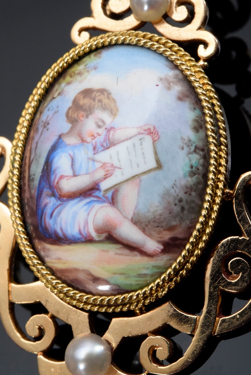 Pair of late Biedermeier drop earrings with oval enamel paintings "Reading and writing child" in a  - Image 4 of 4