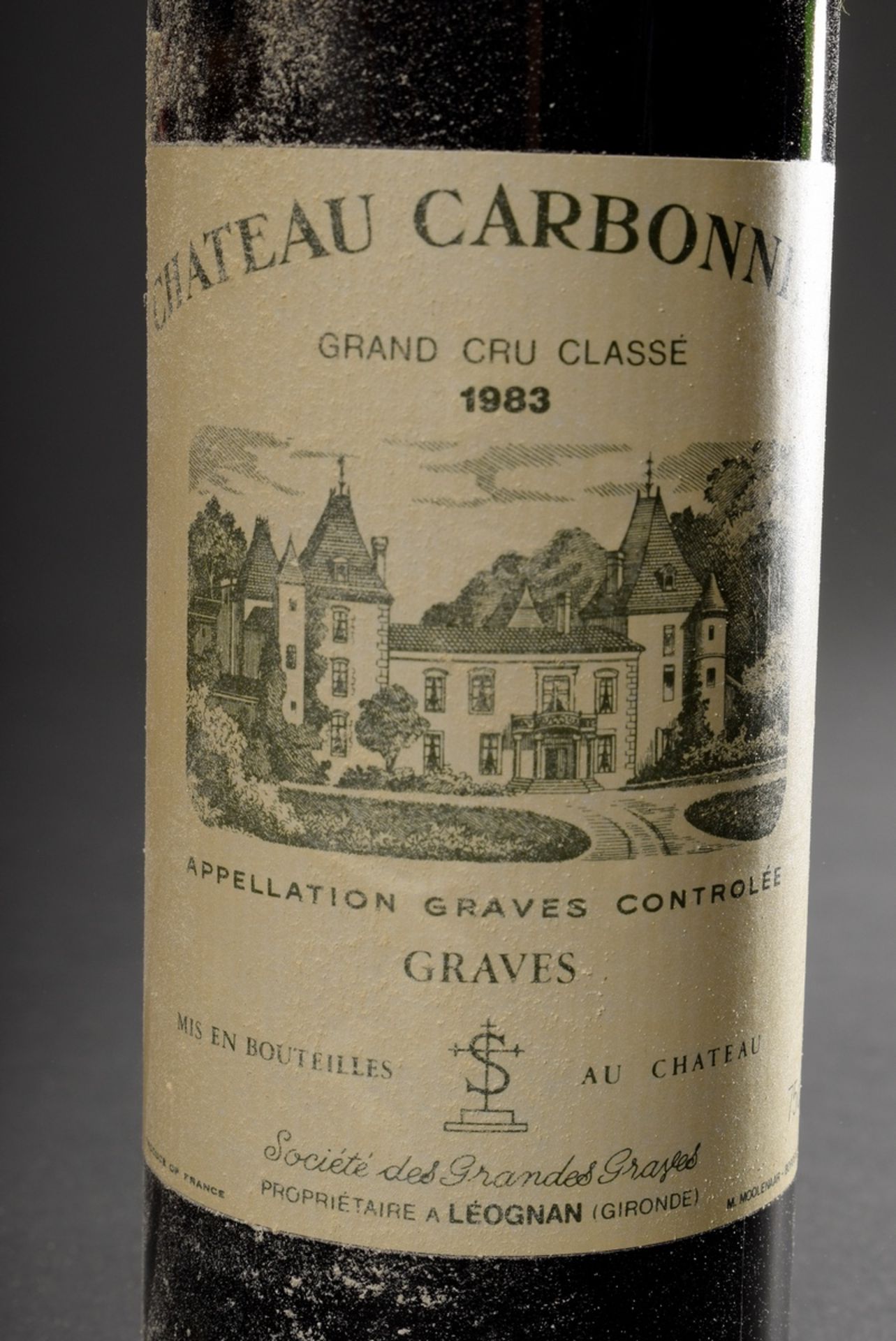 12 bottles 1983 Bordeaux red wine "Chateau Carbonnieux", Gand Cru Classée Graves, upper shoulder, 0 - Image 5 of 7