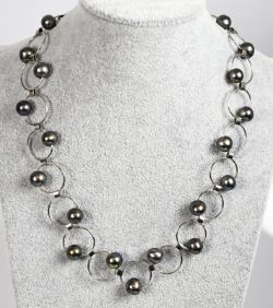 MODESCHMUCK-KETTE