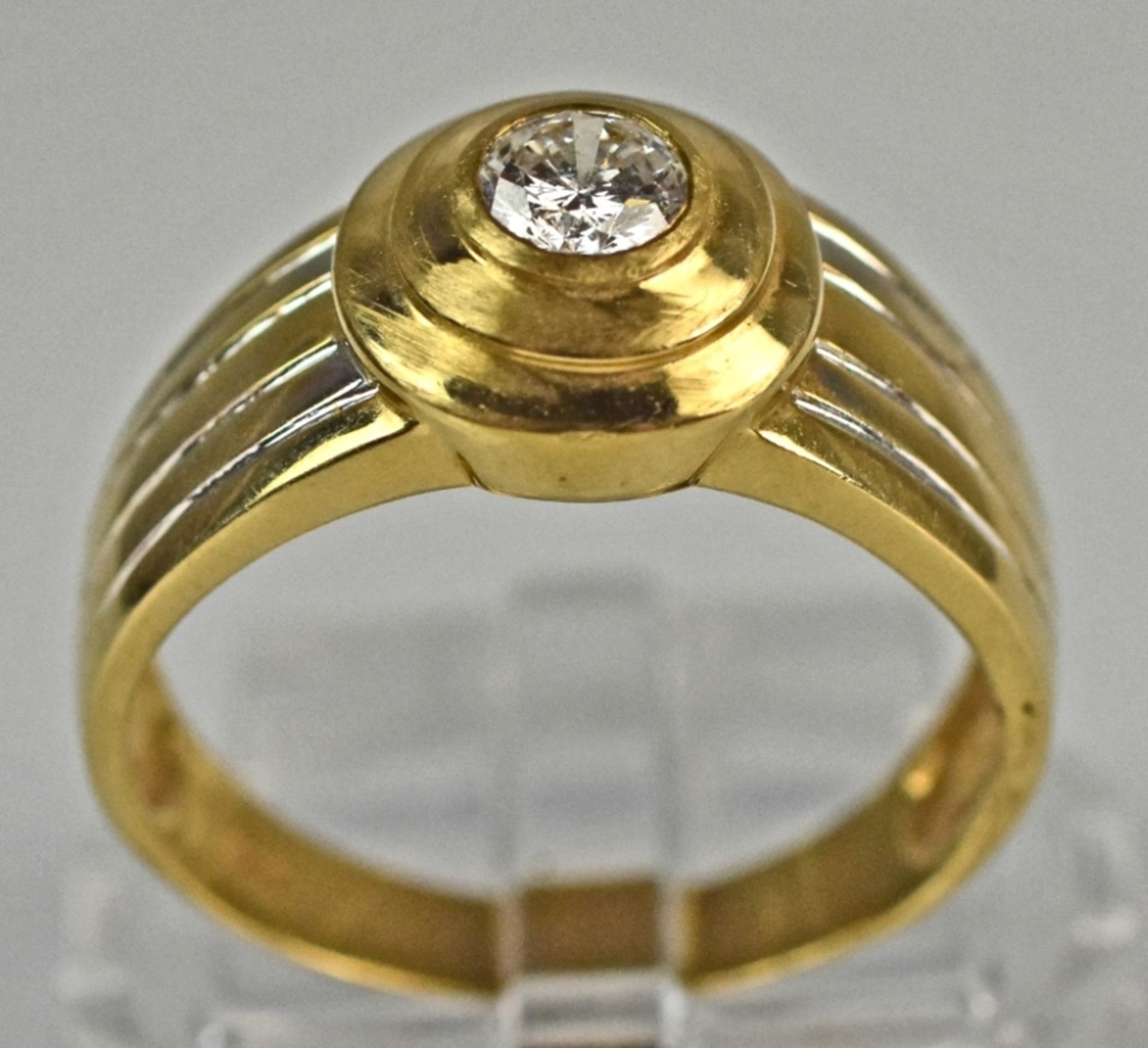 RING Brillantsolitär um 0,37ct tw,vs - Bild 2 aus 5