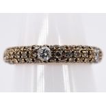 Memoryring mit 150 Brillanten, zus. ca. 2,08 ct, Modell Pop Couture, Design Adolfo Courrier, Italie