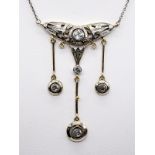 Collier mit Altschliff-Diamanten, zus. ca. 0,7 ct, Jugendstil. 750/- Gelbgold und Silber. Gesam