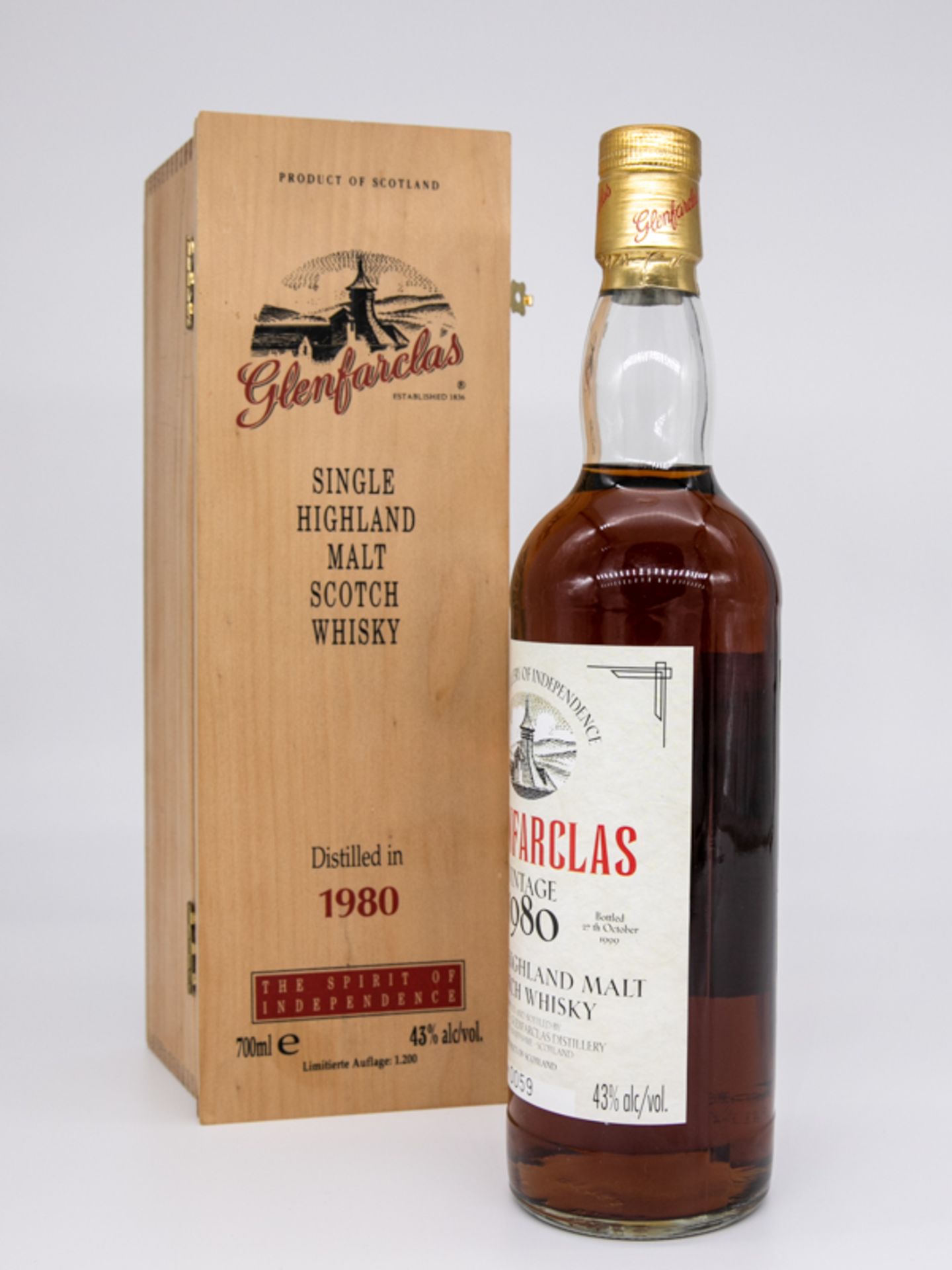 Single Malt Whisky,"Glenfarclas" Vintage 1980, Limitierte Auflage 59/1200. Destilliert 23. Deze - Image 3 of 6