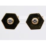 Paar Ohrstecker mit Brillanten, zus. ca. 0,15 ct, Goldschmiedearbeit, 90- er Jahre. 585/- Gelbg