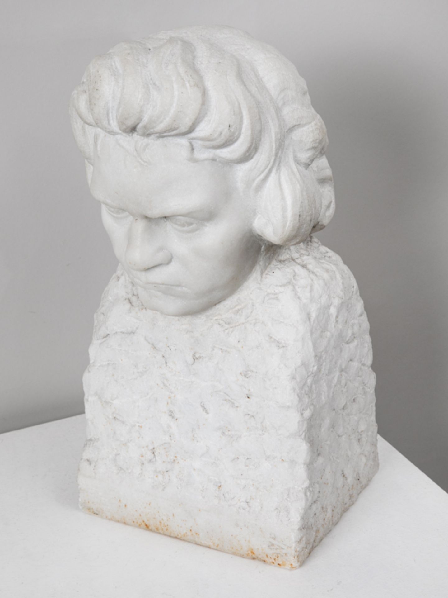 Wiechert, A. (Bildhauer 19./20. Jh.). Marmor-Portraitbüste "Ludwig van Beethoven", Anfang 20. - Bild 7 aus 7