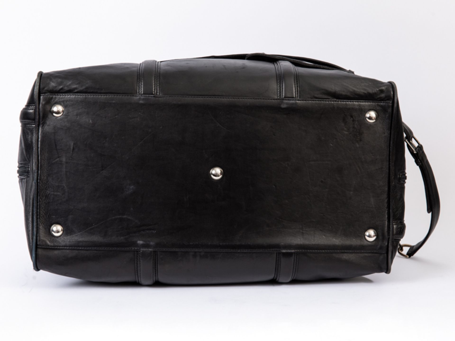 Reisetasche / Travel Weekender / Duffel Bag; Montblanc; 20. Jahrhundert.<br><br>Schwarzes Glattleder - Bild 9 aus 9