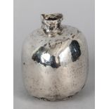 Gebauchte Enghalsvase; Entwurf: Burkhard Oly (Bad Orb 1938 - 2008 Hanau); 1979.925/-Silber; ca.