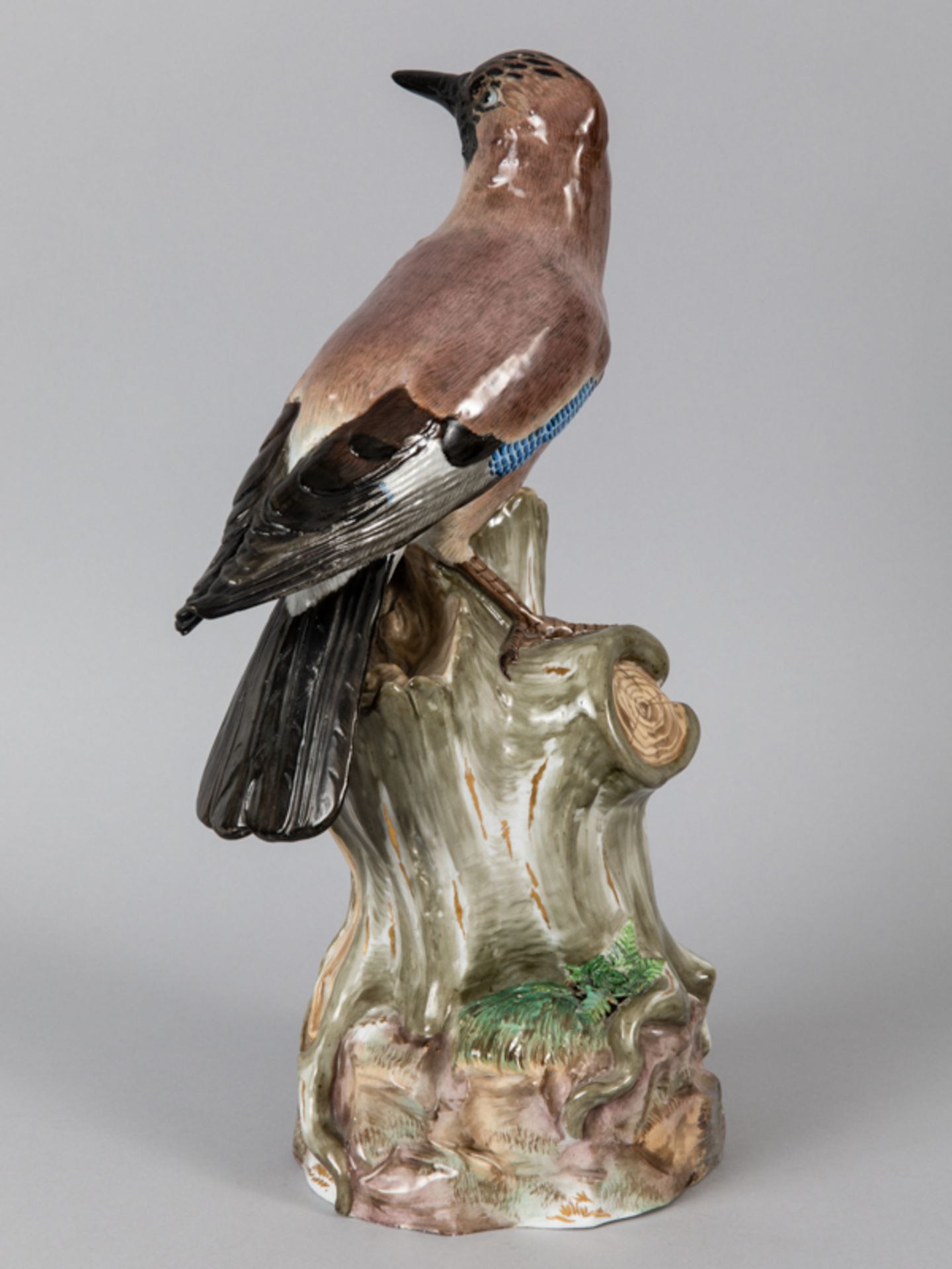 Große Vogelfigur "Eichelhäher"; Entwurf August Ringler; Meissen; 2. Hälfte 19. Jh.Weißporzellan; - Image 3 of 10