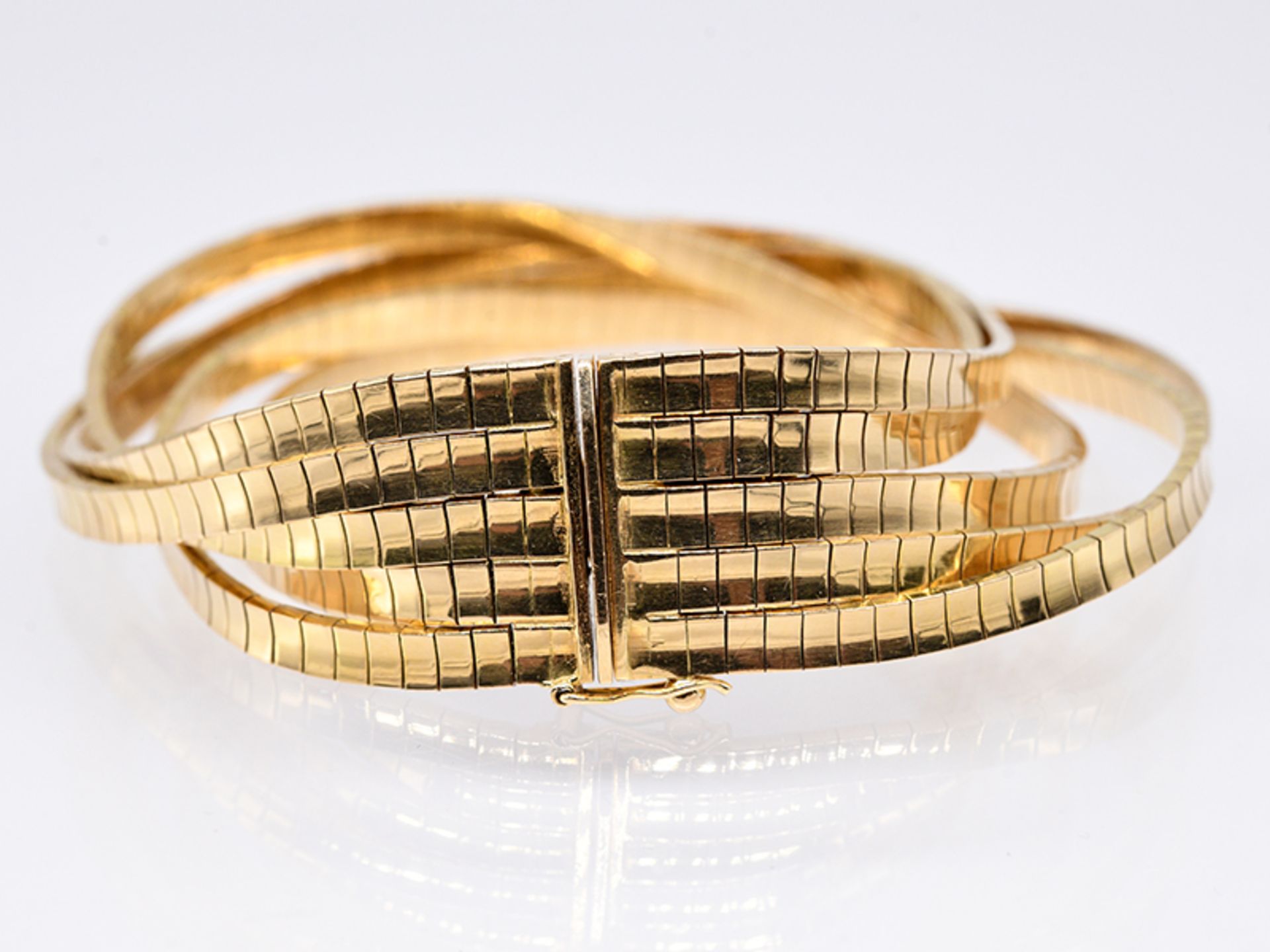 5-reihiges Armband; Italien; 60- er Jahre.750/- Gelbgold. Gesamtgewicht ca. 59;6 g. 5-reihiges