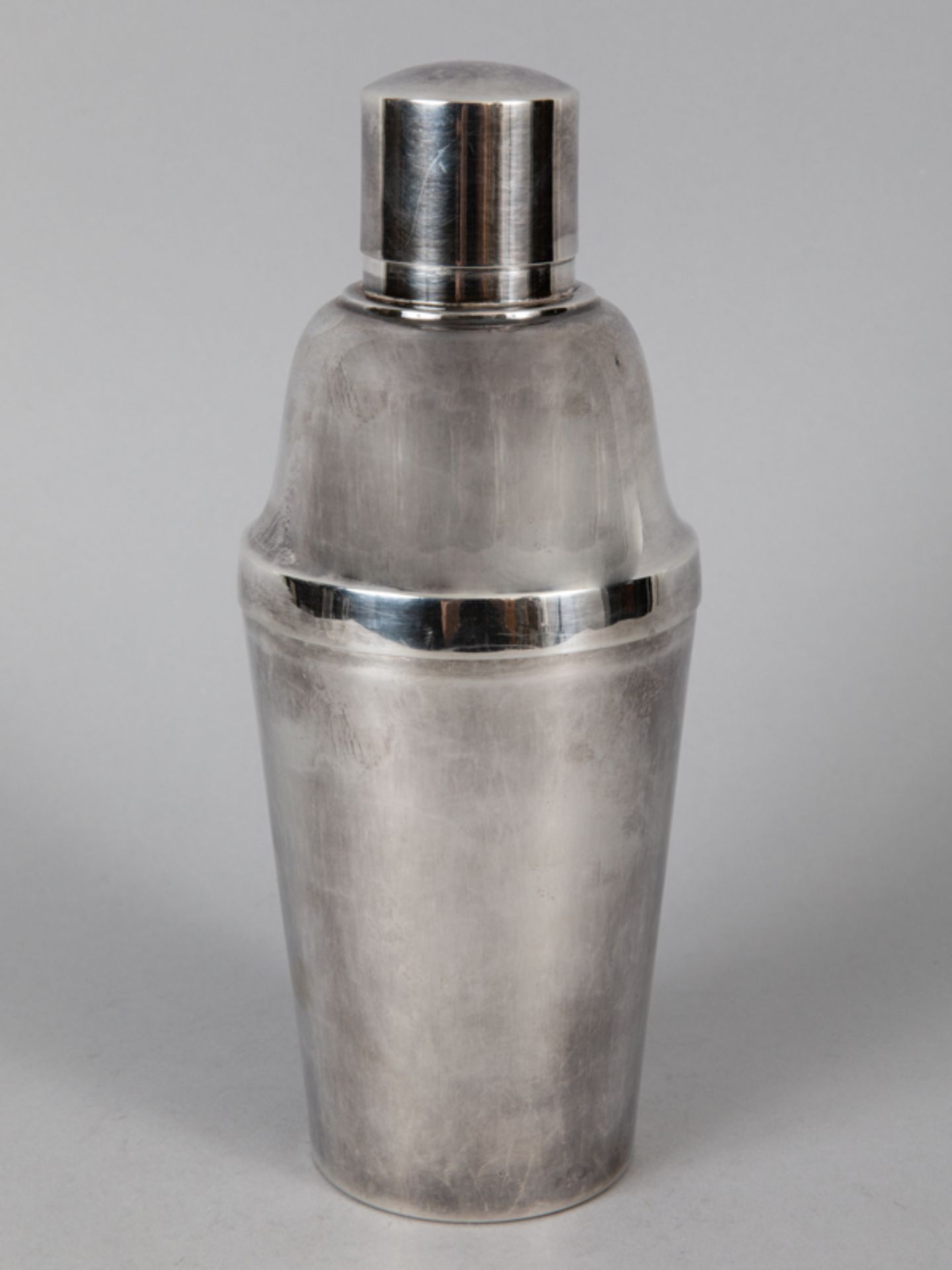 Cocktail-Mixer; deutsch; 20. Jh.925/-Silber; ca. 384 g; 3-teilig; konischer Korpus mit glockenförmig