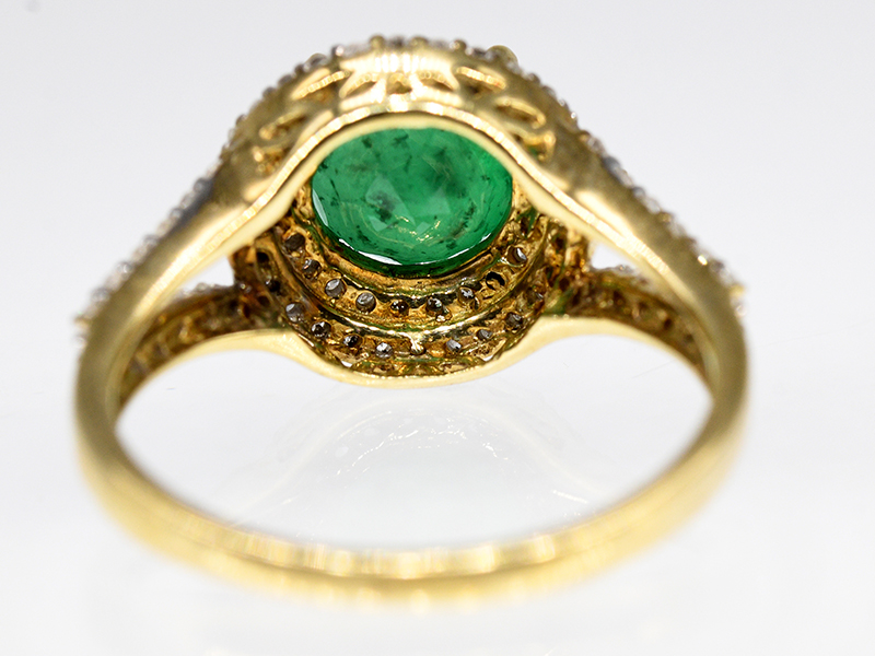 Ring mit Smaragd ca. 1,5 ct und Achtkant-Diamanten, zus. ca. 0,40 ct, 80- er Jahre. br9 kt Gelbgold. - Image 4 of 4