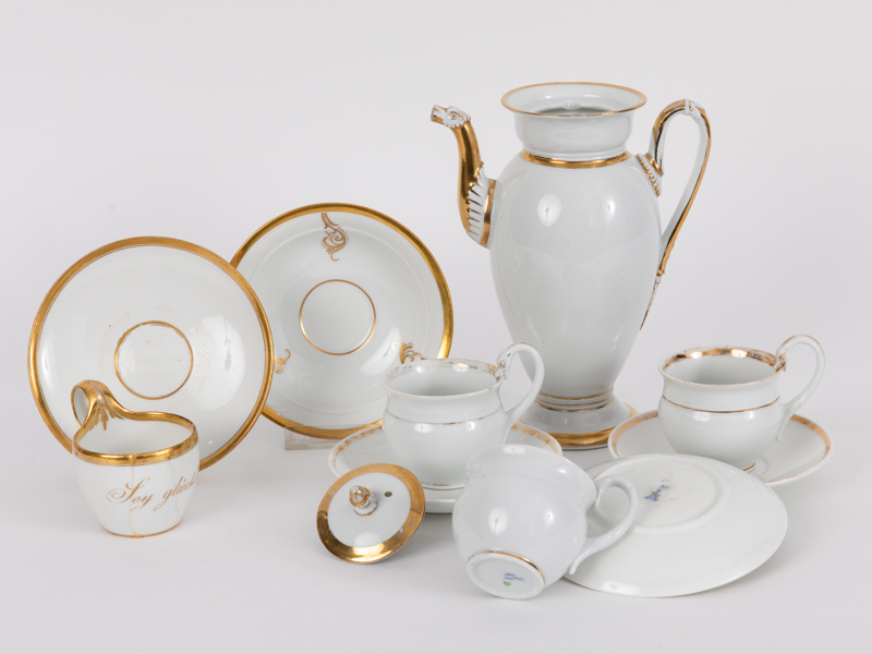 10 Teile Biedermeier-Porzellan mit Goldstaffage, Meissen, um 1800/19. Jh. brWeiÃŸporzellan mit - Image 7 of 8