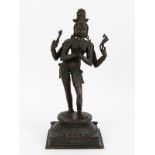 4-armige Shiva-Statue, wohl Indonesien/Indien, 19. Jh. brBronze, dunkel patiniert; auf gestuftem