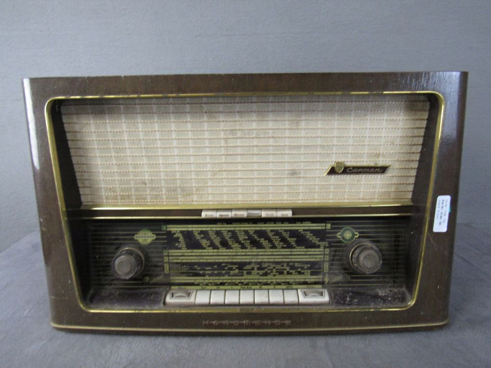 Röhrenradio Vintage Karmen Nordmende