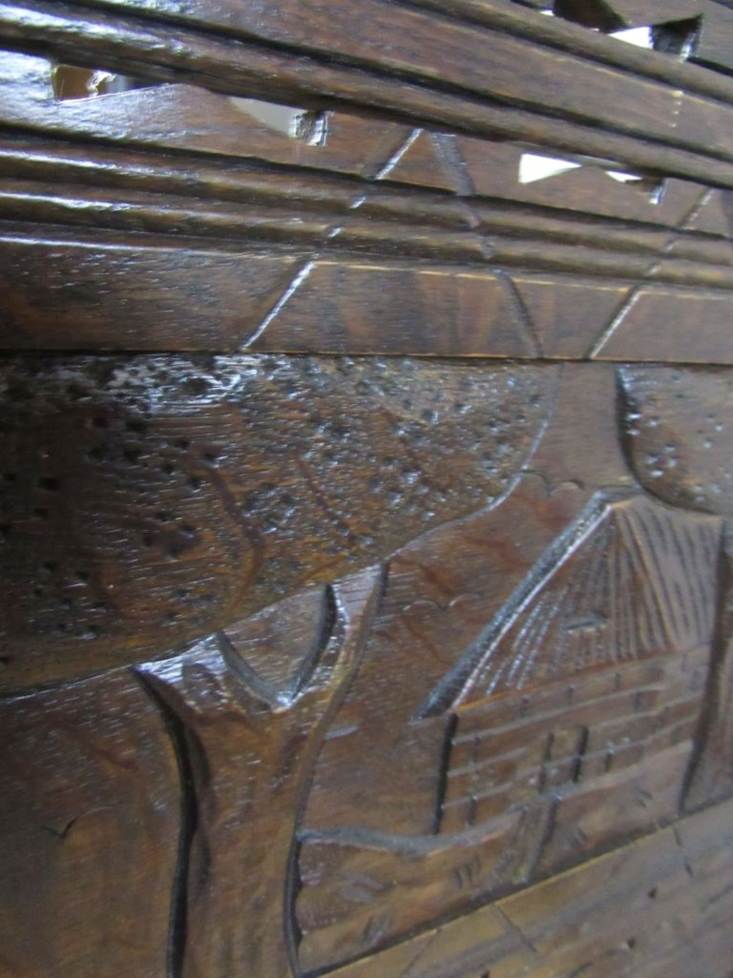 Antiker Worpsweder Hochzeitsstuhl Rückenlehne mit geschnitztem Motiv stabil um 1880 Höhe:108cm - Image 8 of 8