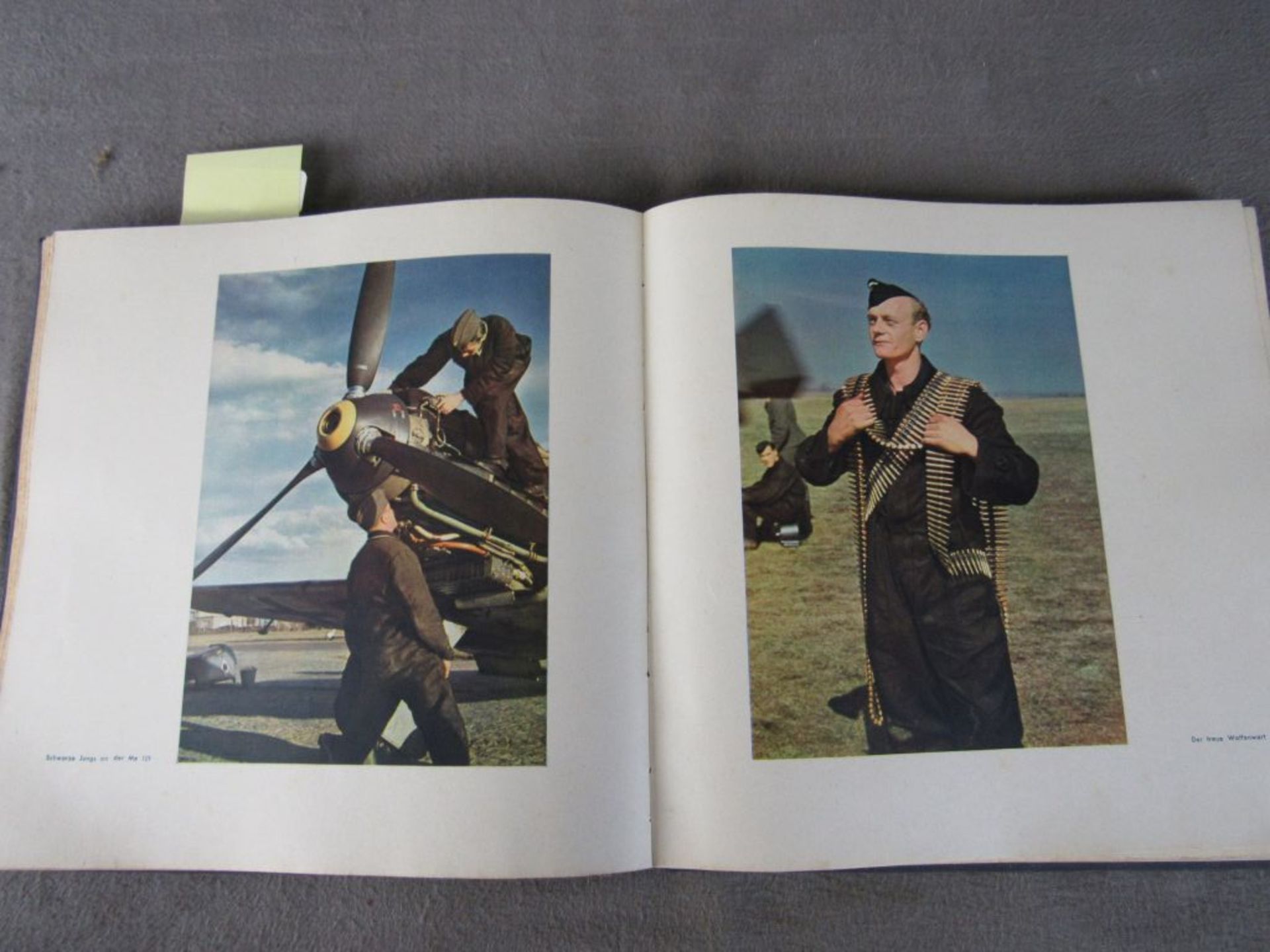 Buch 2.WK Luftwaffe fliegende Front viele farbige Abbildungen selten von 1942 - Image 4 of 6