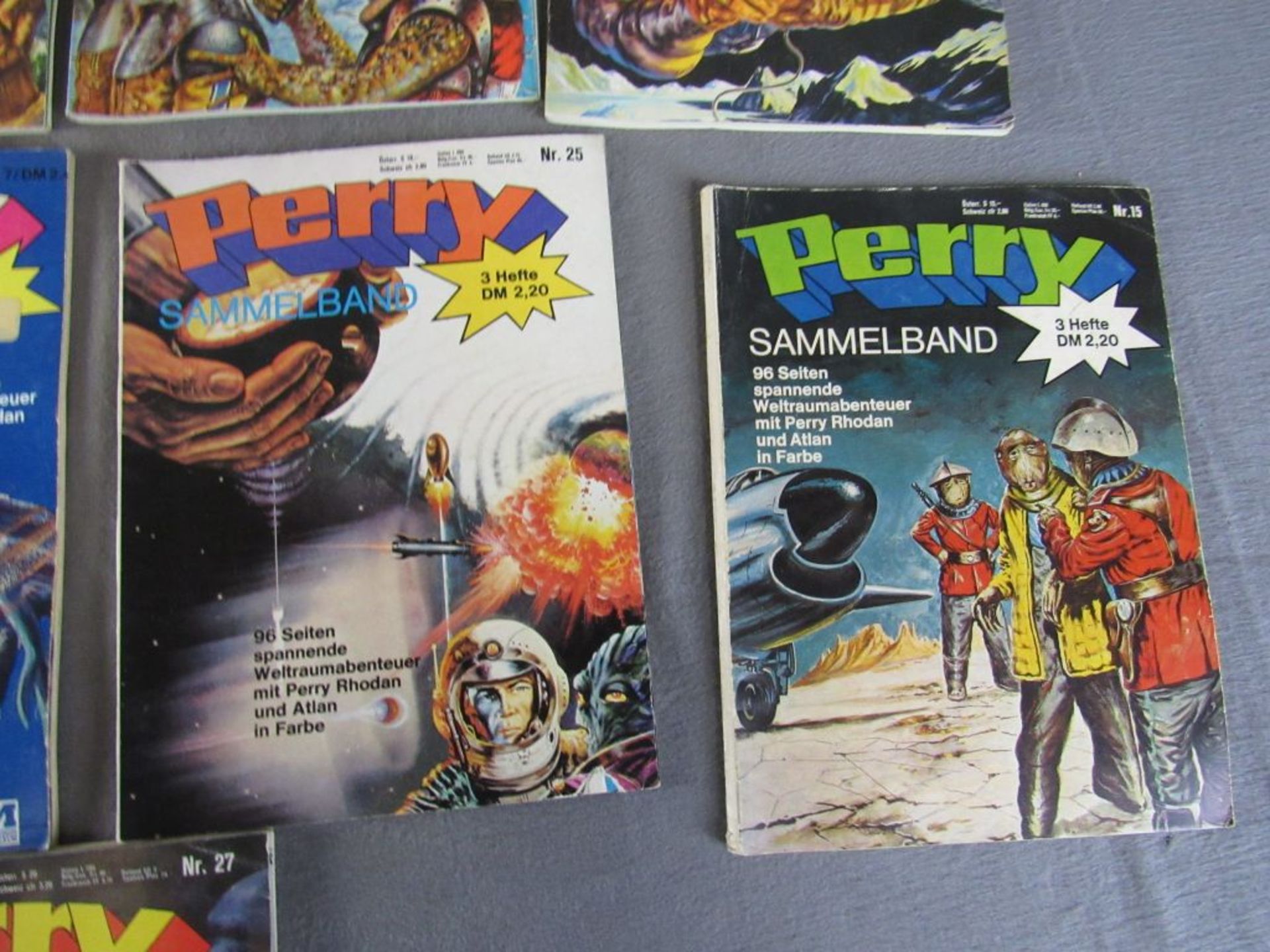 Alte Perry Rhodan Sammelbände - Bild 3 aus 4