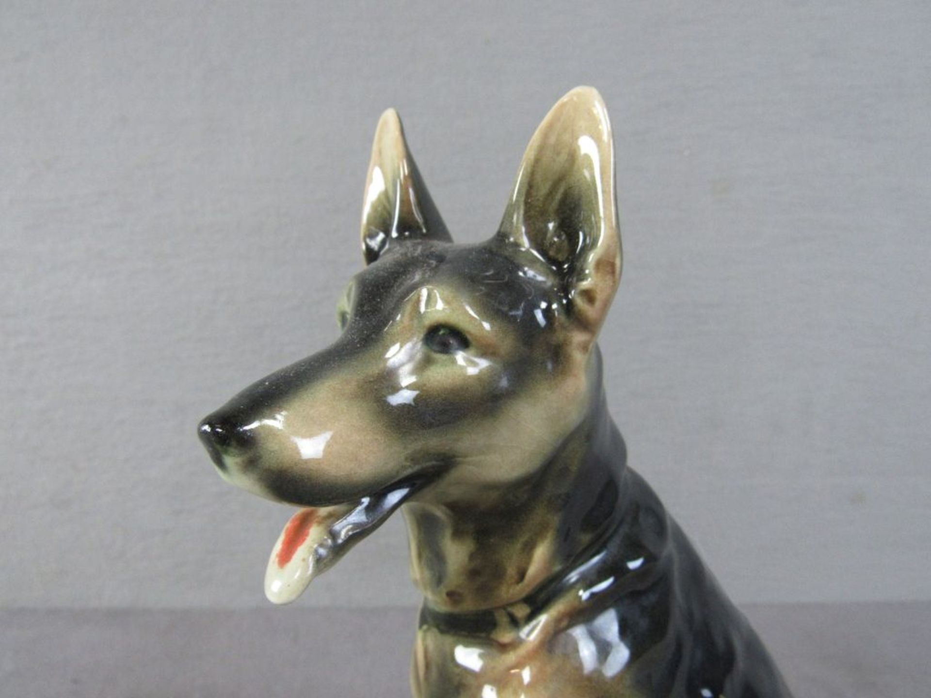 Schäferhund sitzend , 27cm hoch, 22,5 cm lang - Image 2 of 6