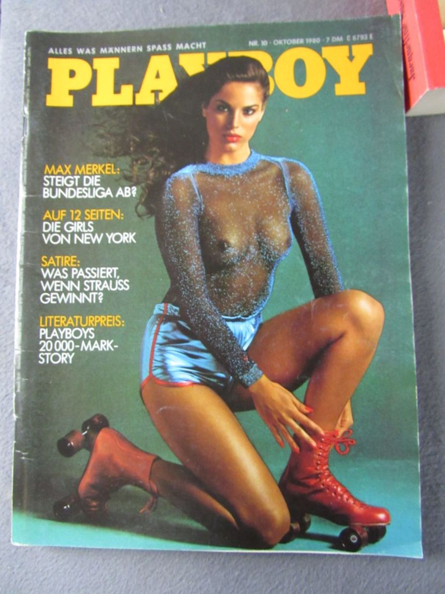 Großes Konvolut Erotika Bücher Playboy usw. - Bild 2 aus 6