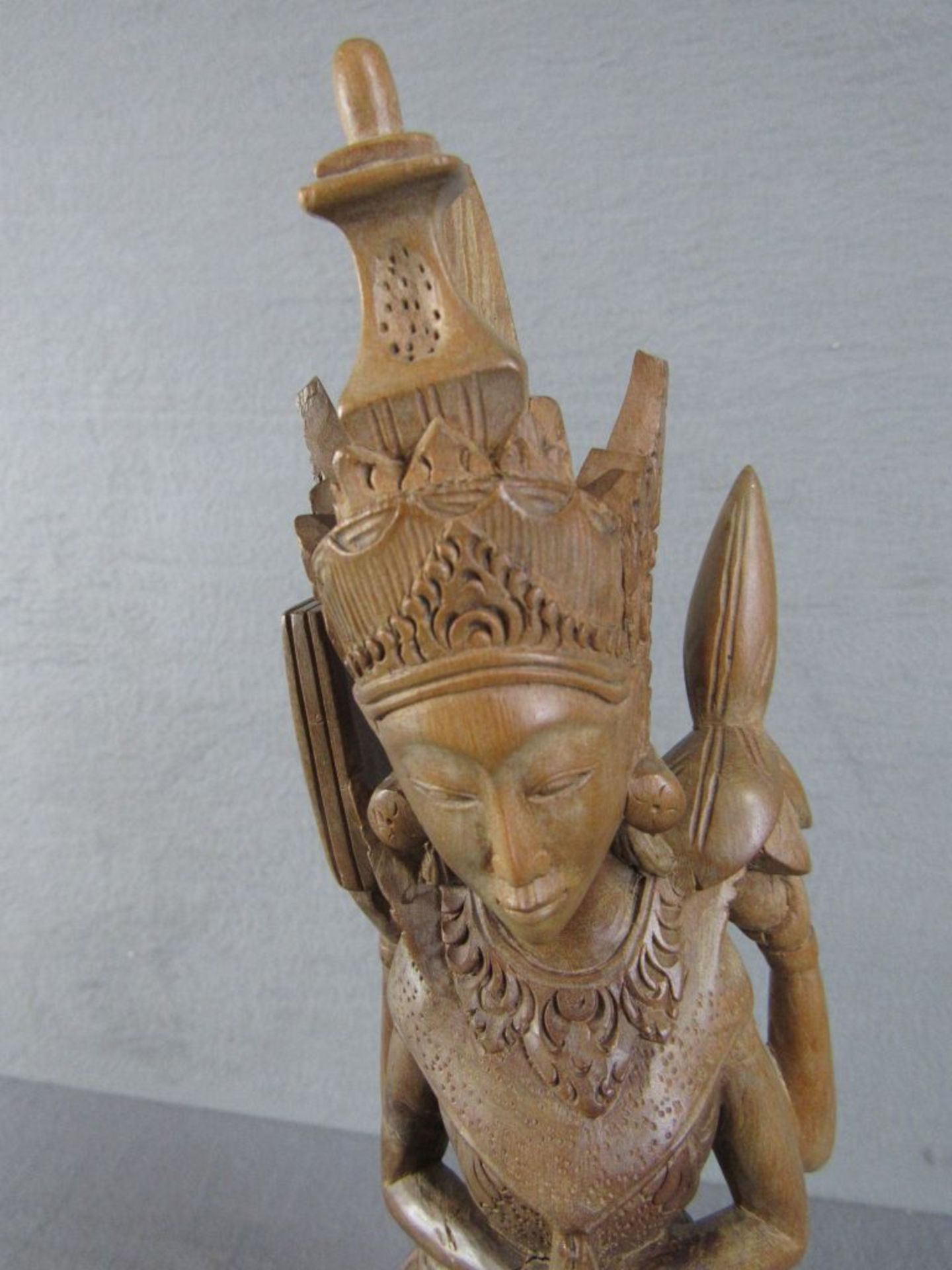 Balinesische geschnitzte Skulptur Göttin Shiva 42,5cm hoch - Bild 2 aus 6