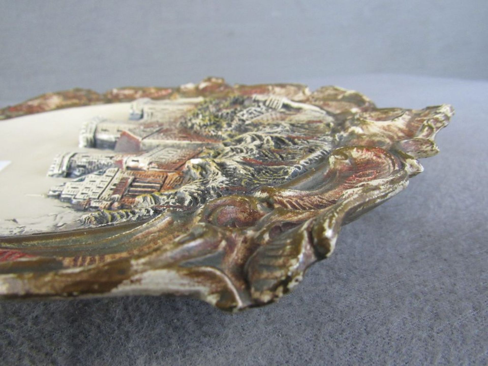Antiker dreidimensionaler Wandteller Keramik Hohenschwangau Durchmesser:27cm - Bild 4 aus 7