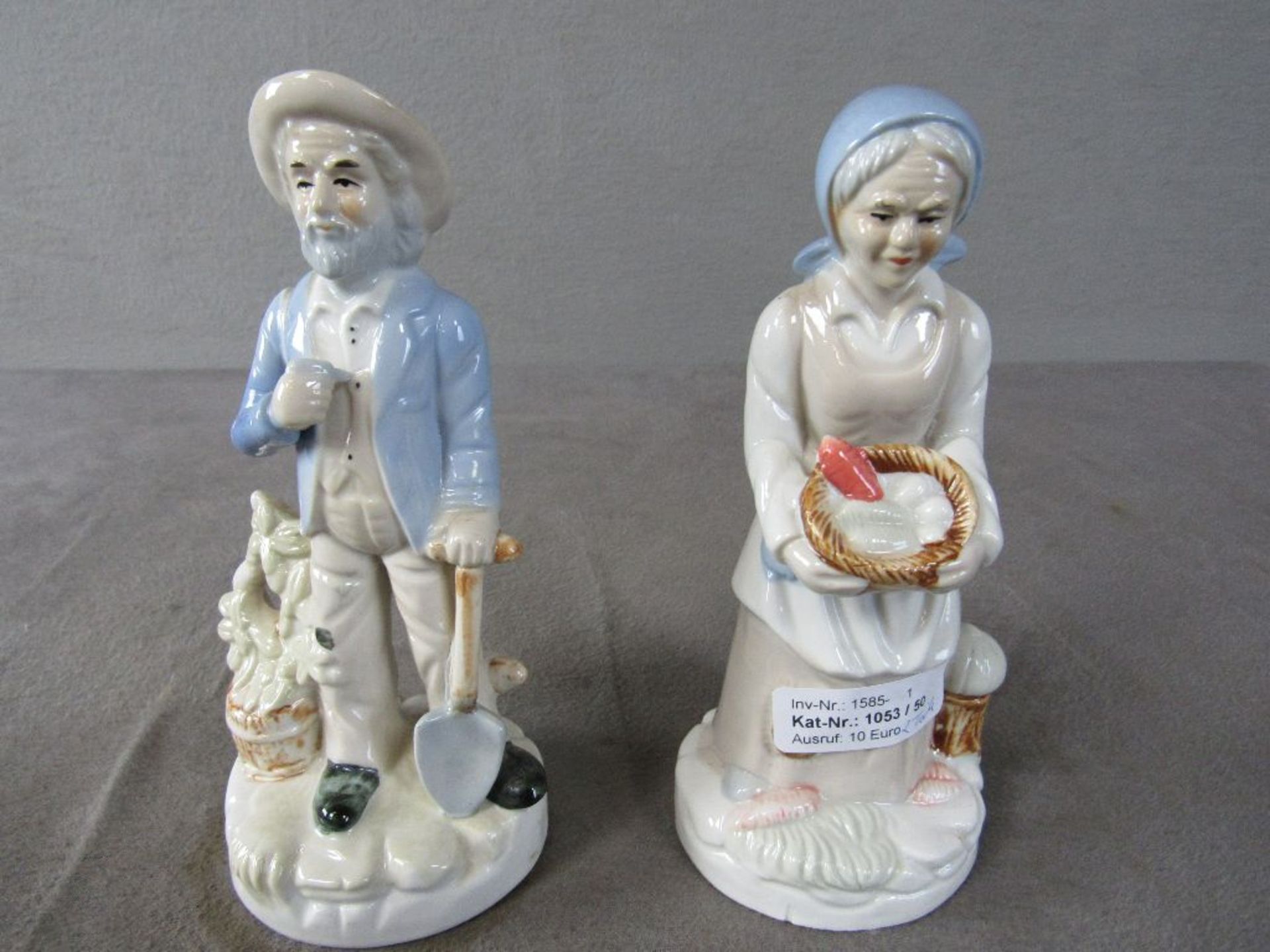 Zwei Porzellan Figuren Frau und Mann Höhe:ca.20cm