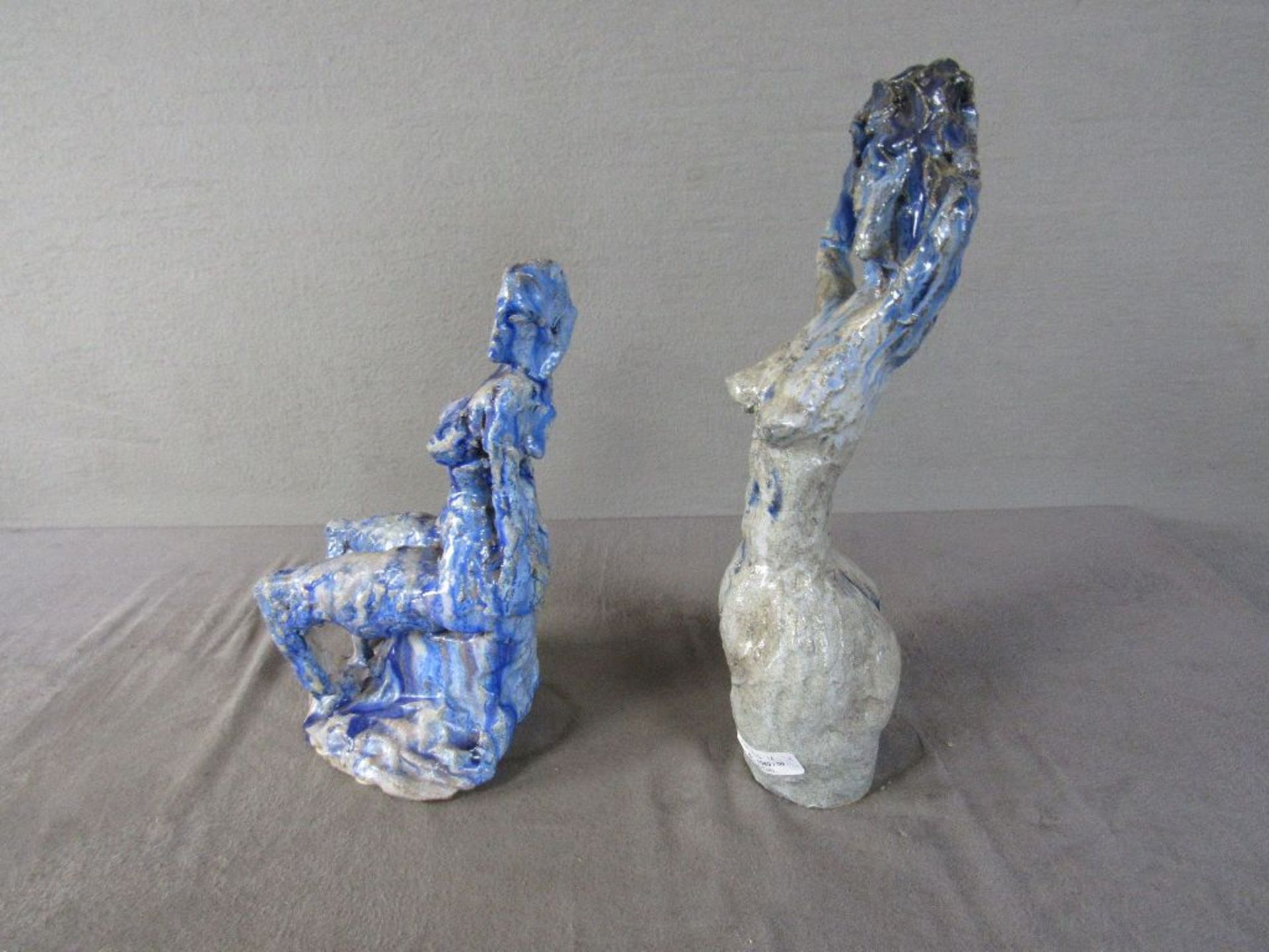 Zwei abstrakte Keramiken unterseitig bezeichnet 40cm und 31cm Höhe - Image 6 of 8