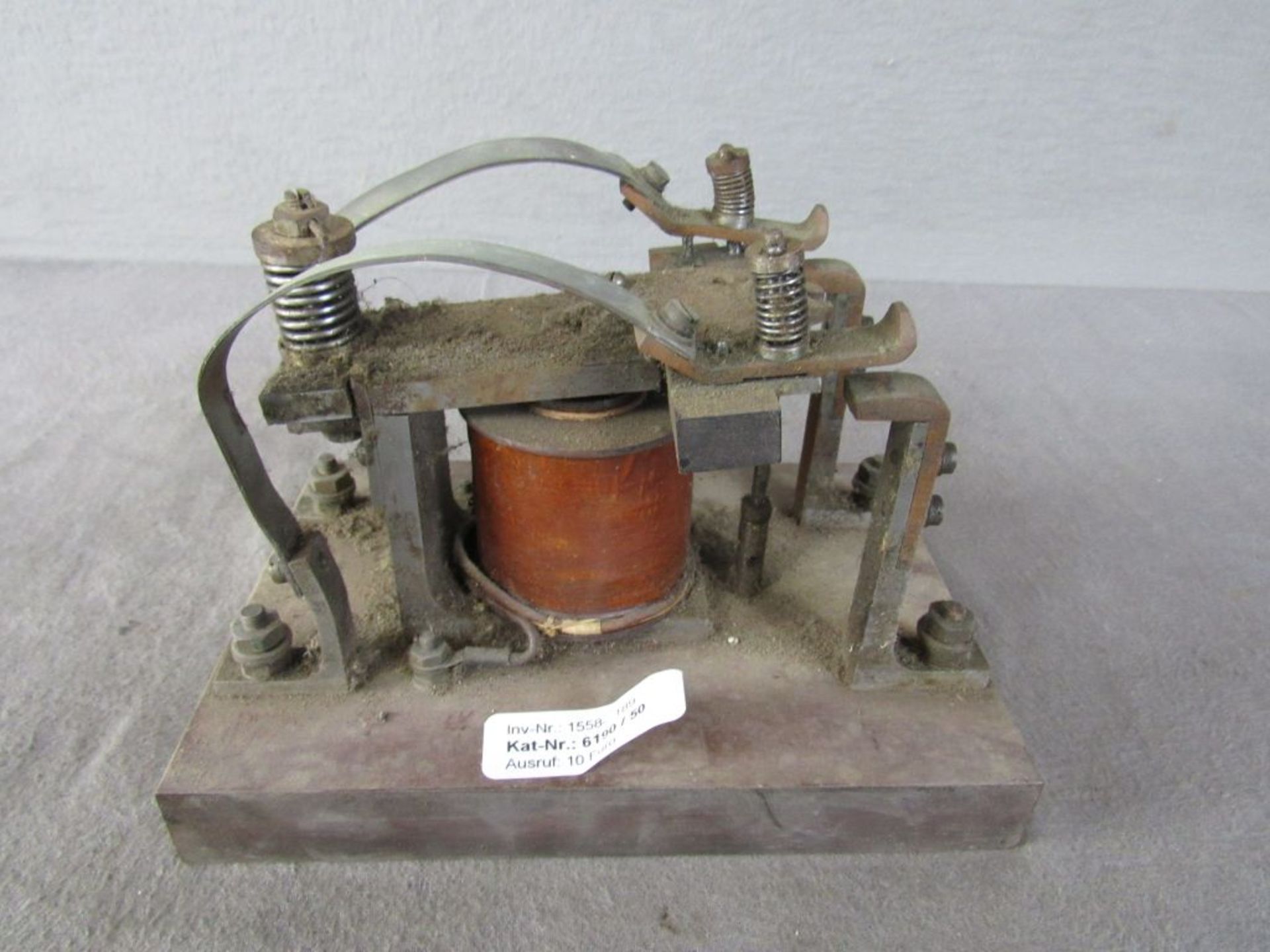 Antikes elektrisches Gerät Spule auf Ständer 20cm x 14 cm - Image 2 of 5
