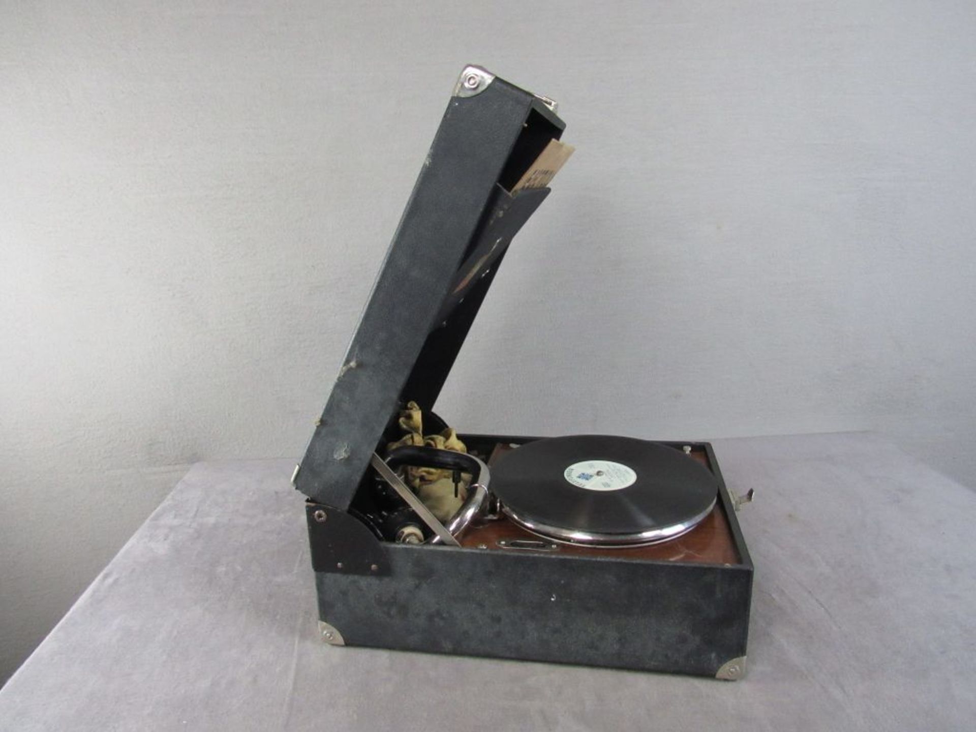 Antikes Koffergrammophon guter Zustand - Image 7 of 9
