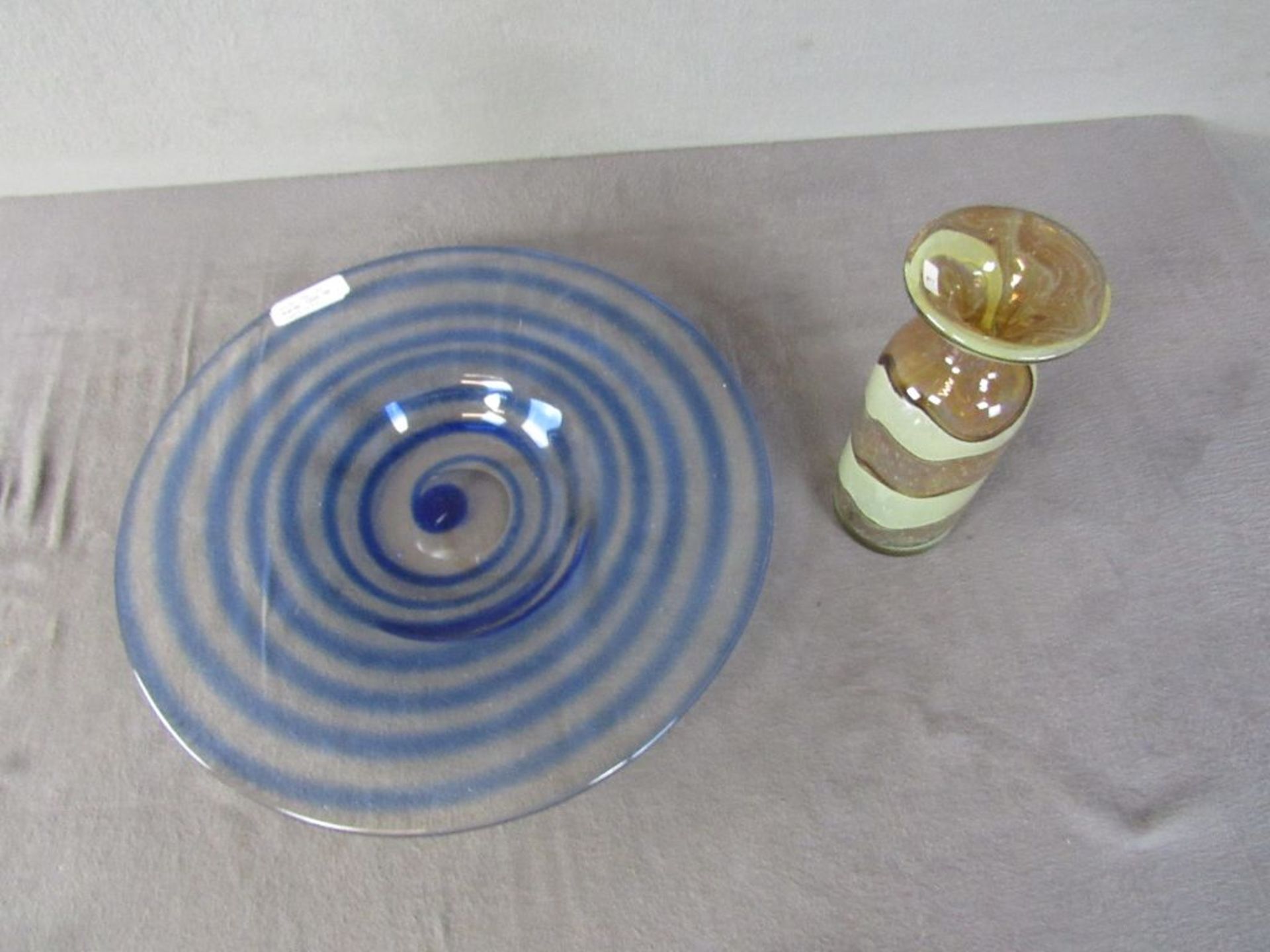 zwei Teile Glas eine große Schale und eine Vase bunt evtl Murano - Bild 6 aus 6