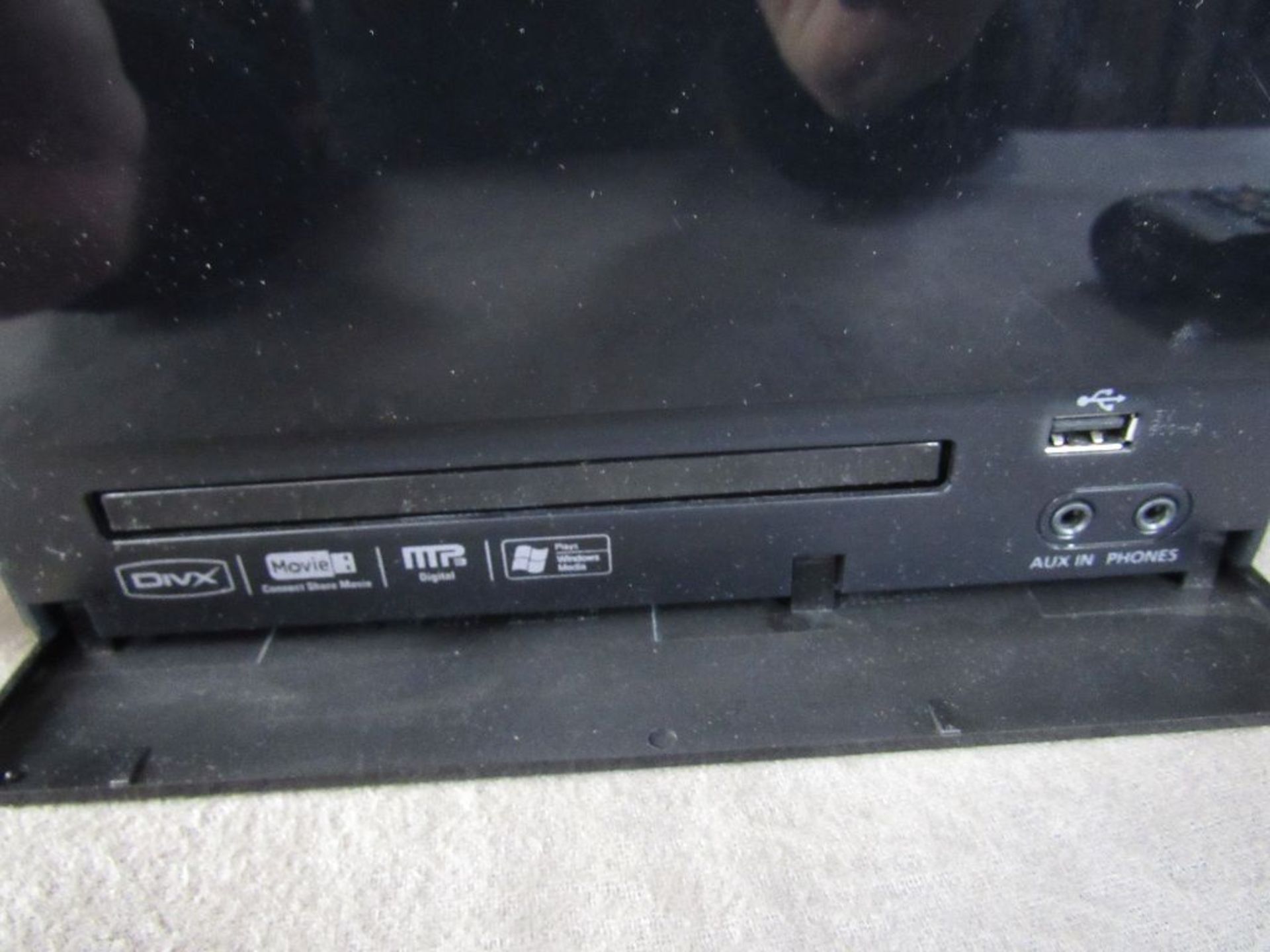 Samsung mini Kompaktanlage mit Boxen CD, USB, Radio, mit Fernbedienung - Image 5 of 9