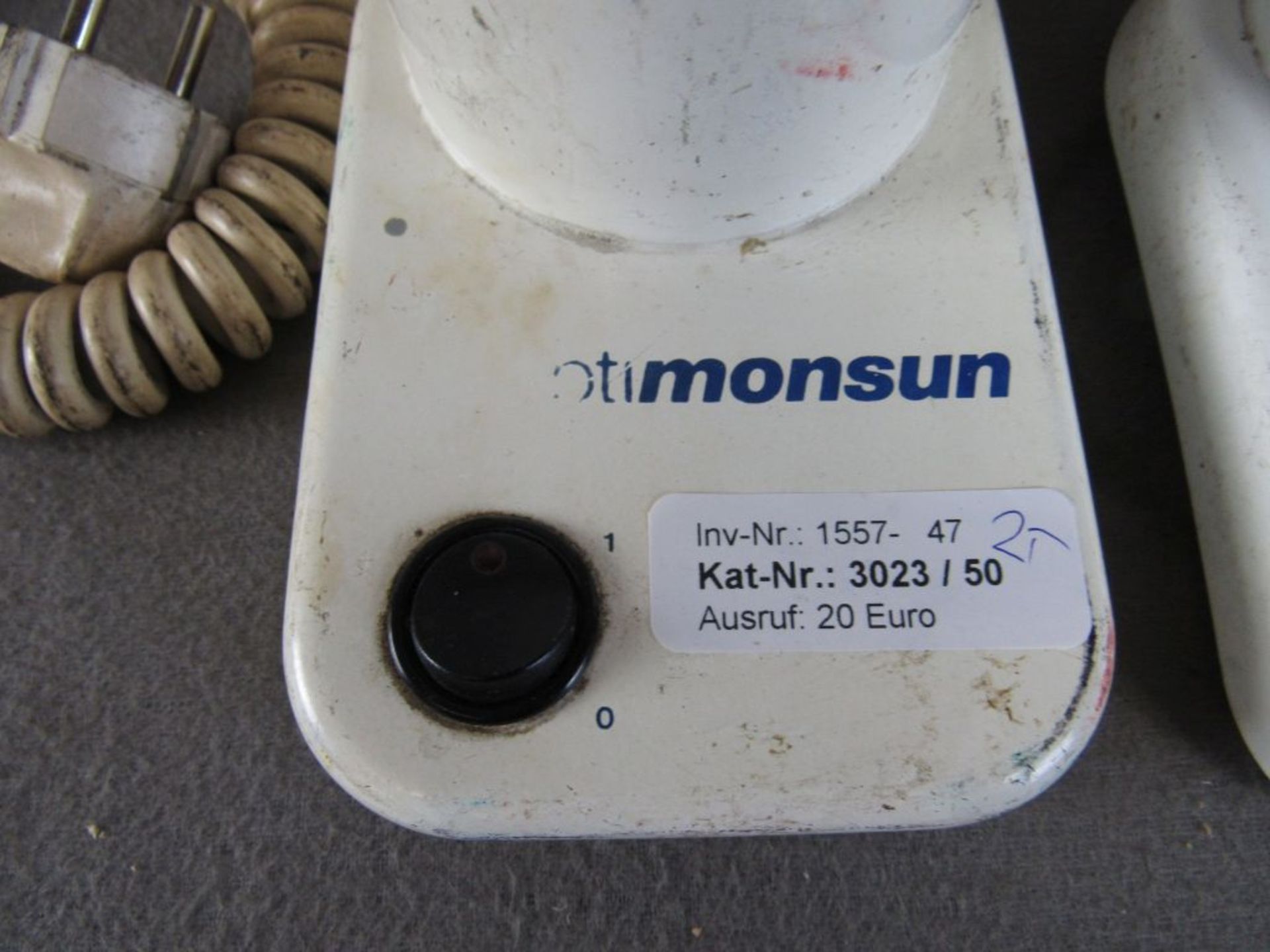 Zwei Medizinische Werkzeuge Monsum Heißluftföhn aus Optikernachlaß - Image 3 of 5