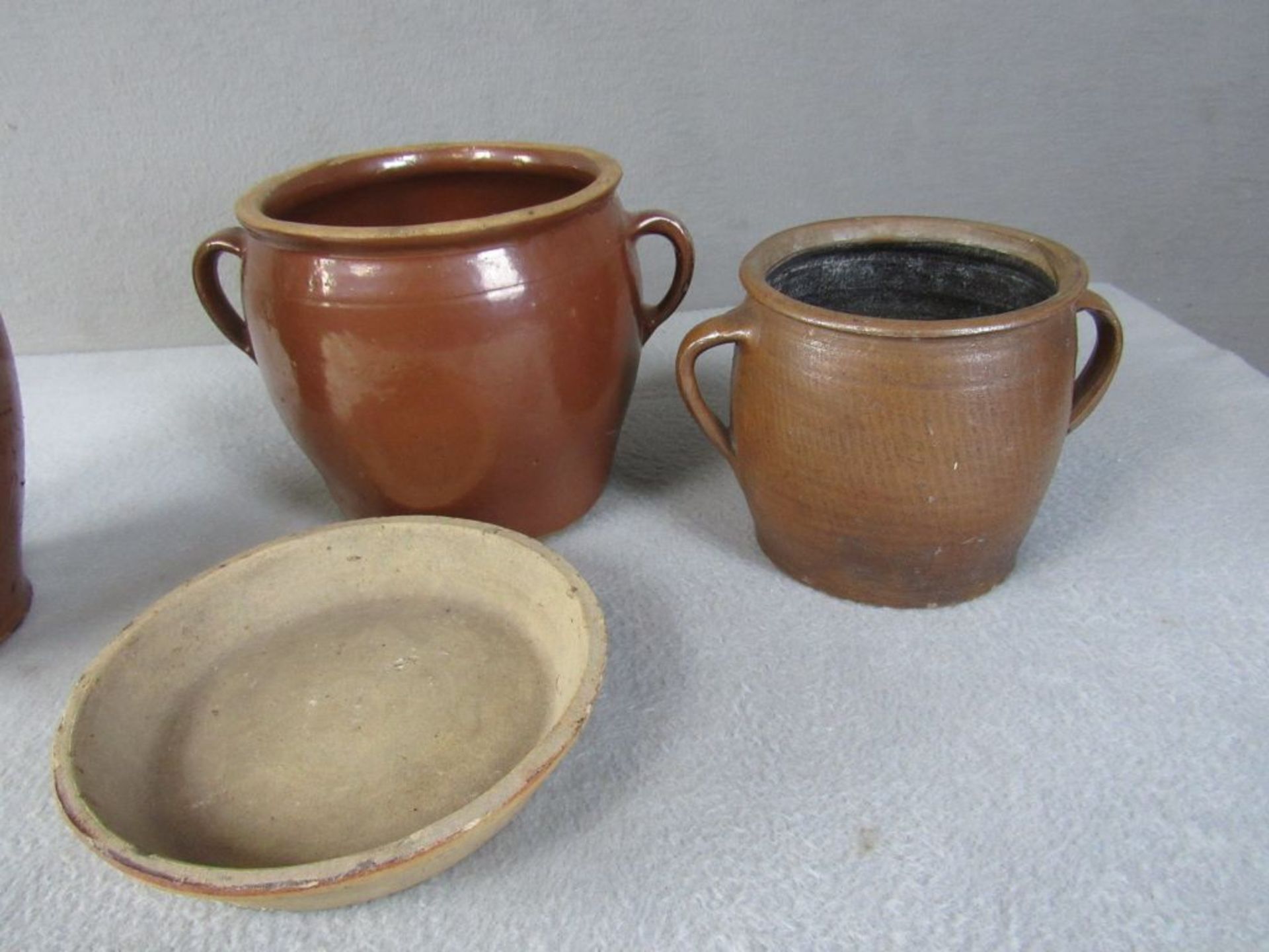 Vier Teile antike Keramik unter anderem Henkelkrug um 1800 von 4-34cm - Image 3 of 4
