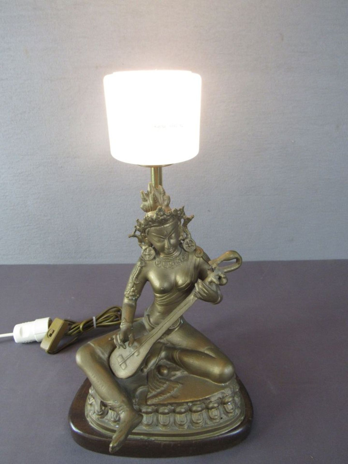 Tischlampe Figurenlampe mit