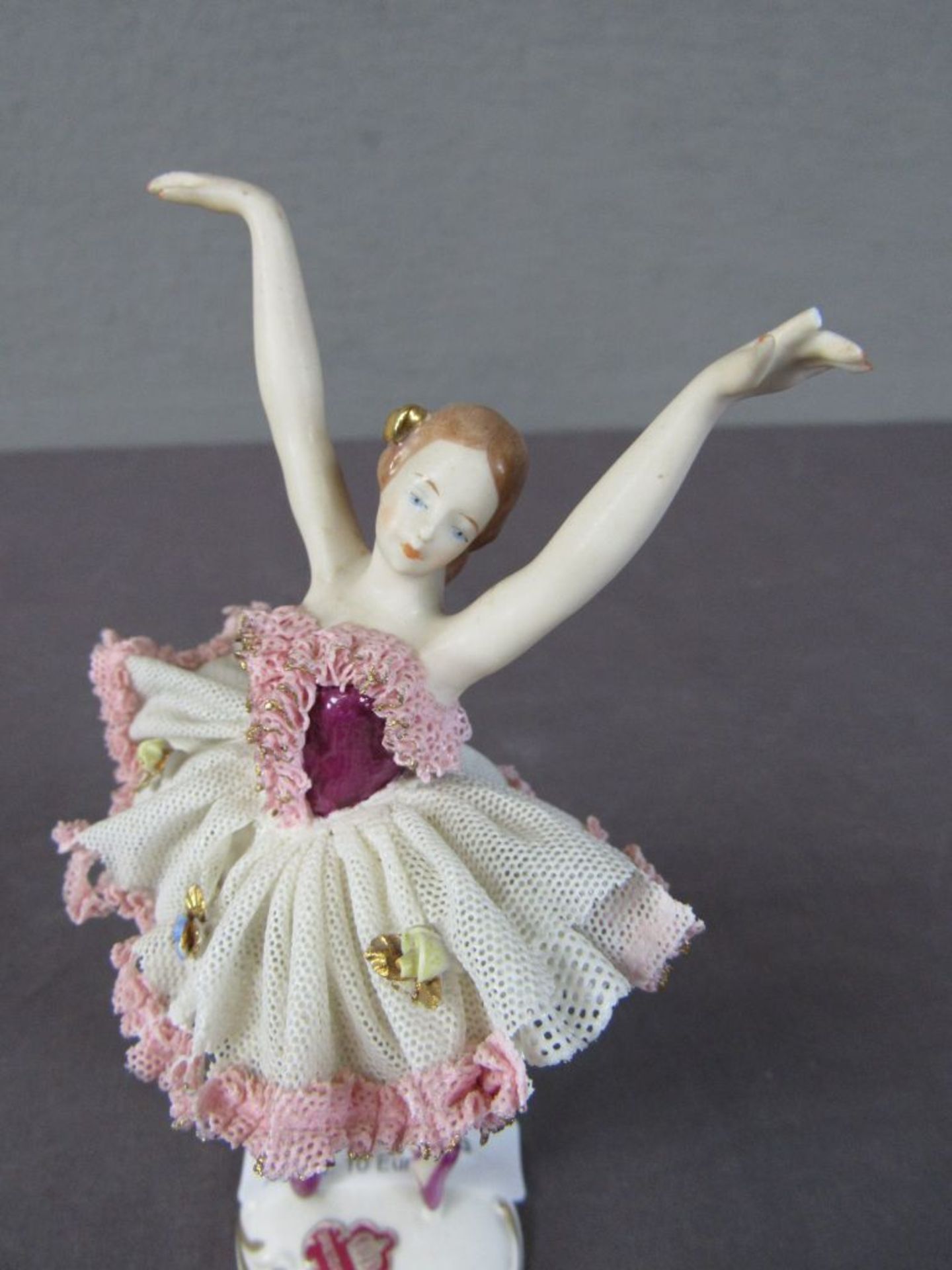 Kleine Ballerina Porzellanfigur 16cm - Bild 3 aus 7