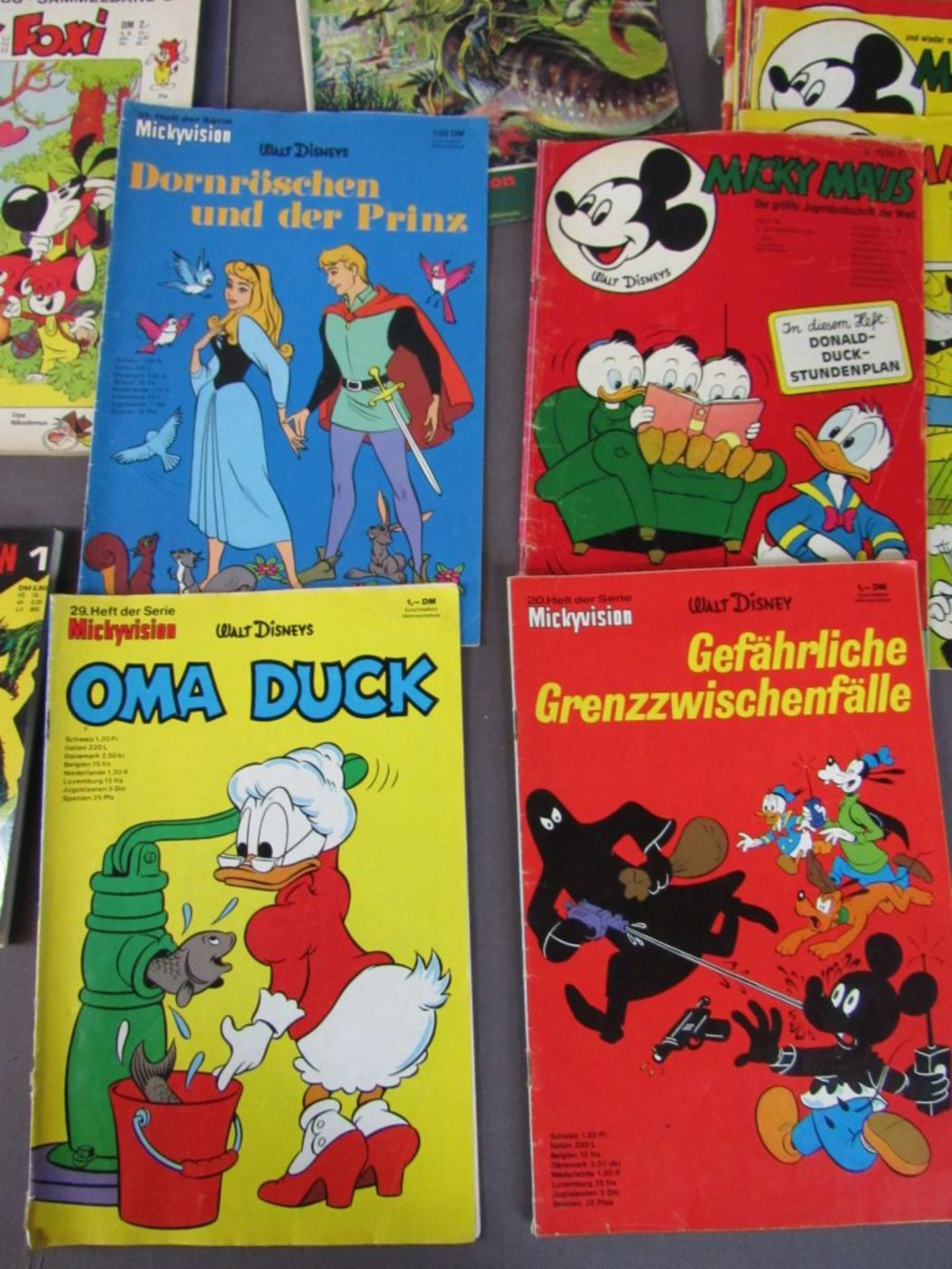 Konvolut Comichefte und Comicbücher 23 - Image 2 of 4