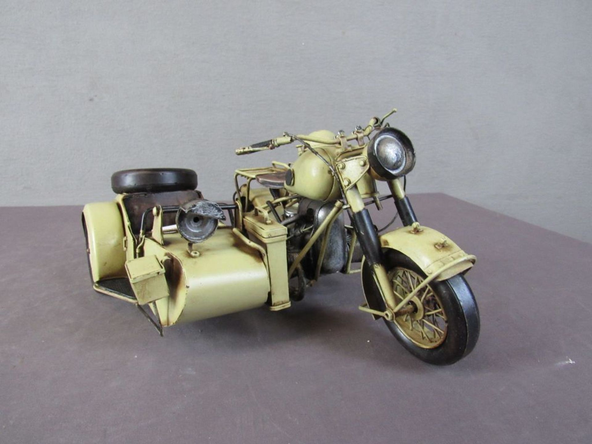 Modell Blech Motorrad mit Beiwagen