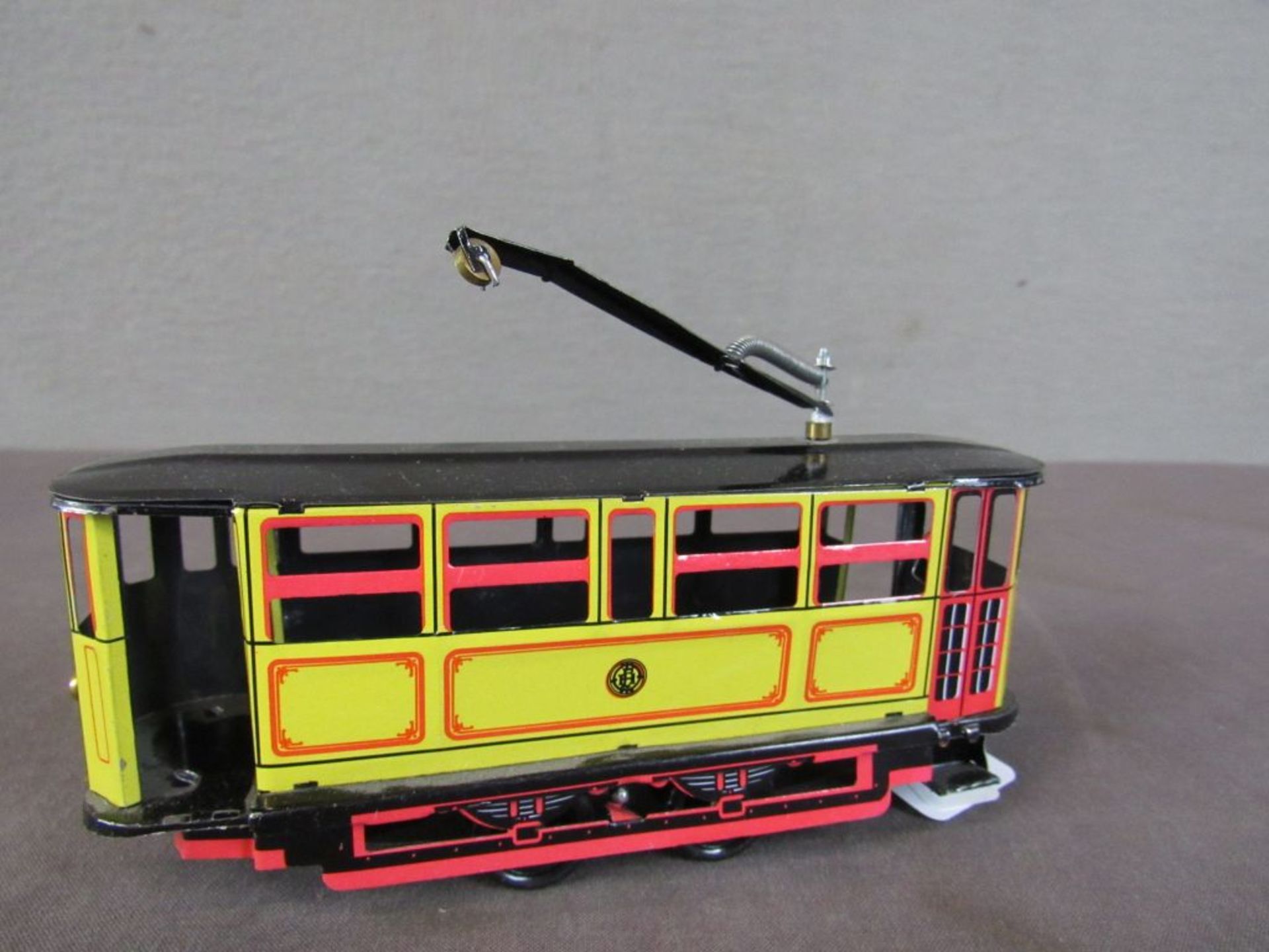 Blechspielzeug Straßenbahn Hersteller - Bild 3 aus 5